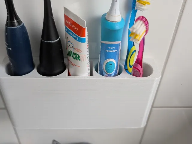 Toothbrush stand / holder