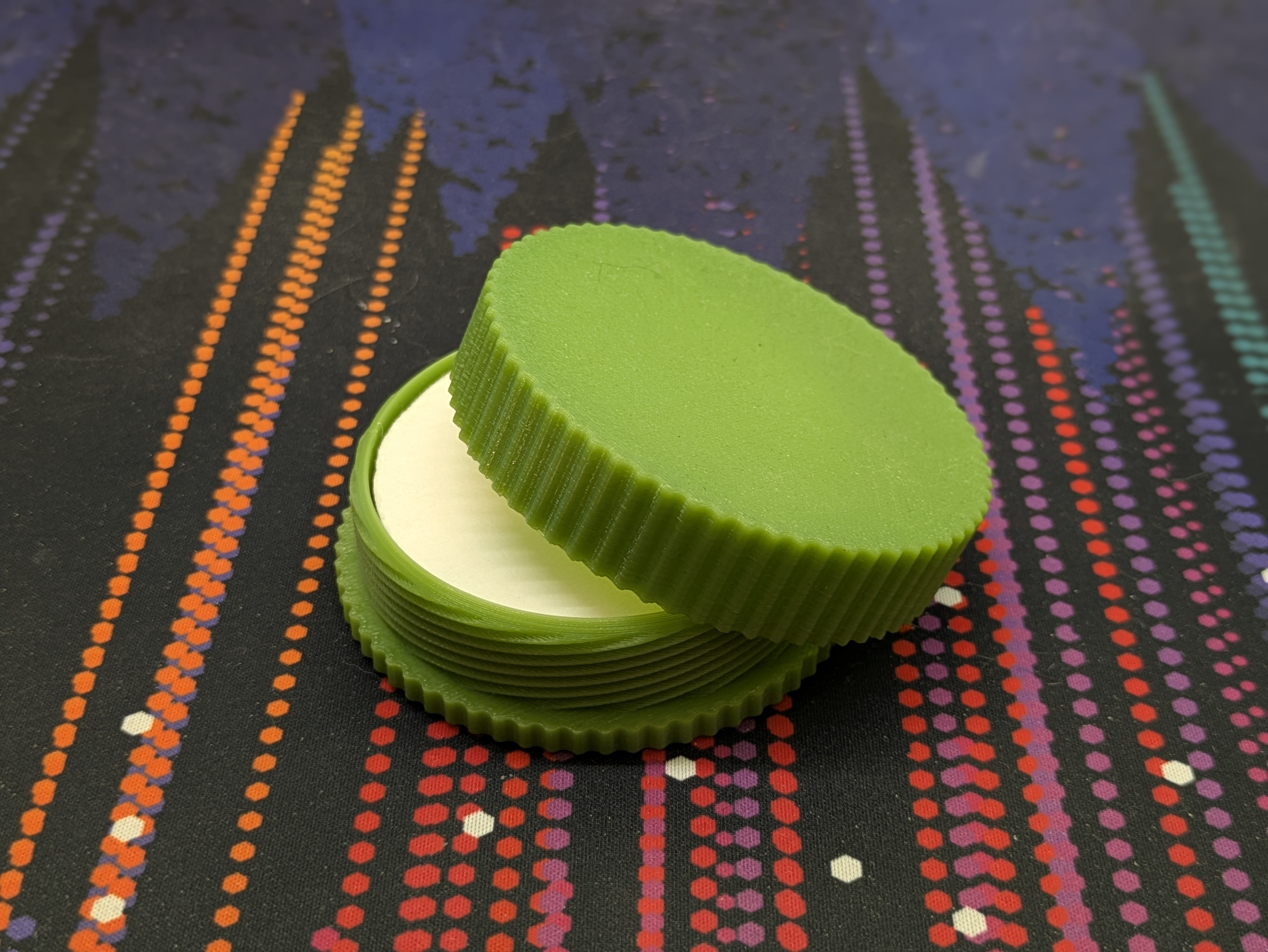 Fast opening Aeropress filter box
