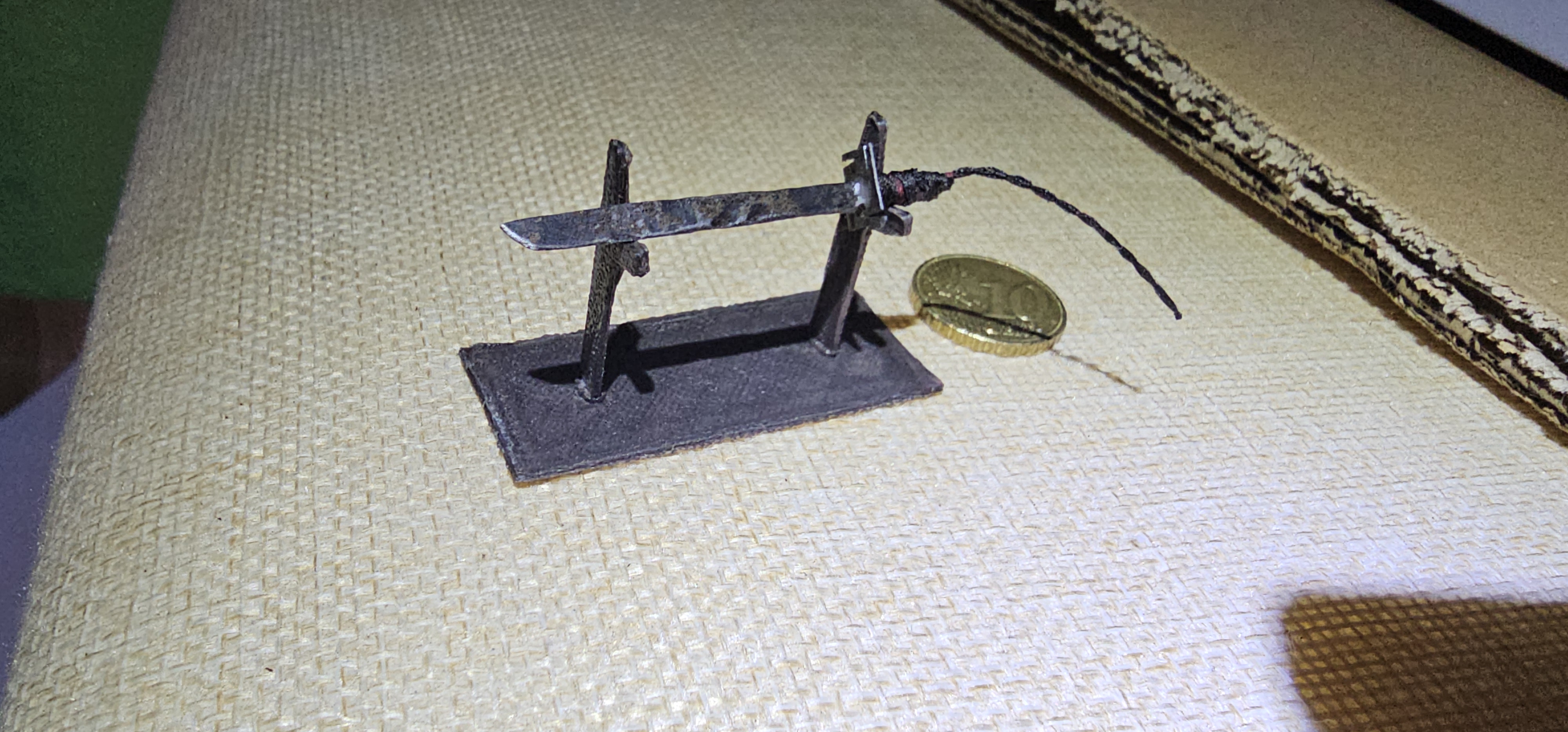 Katana stand miniature