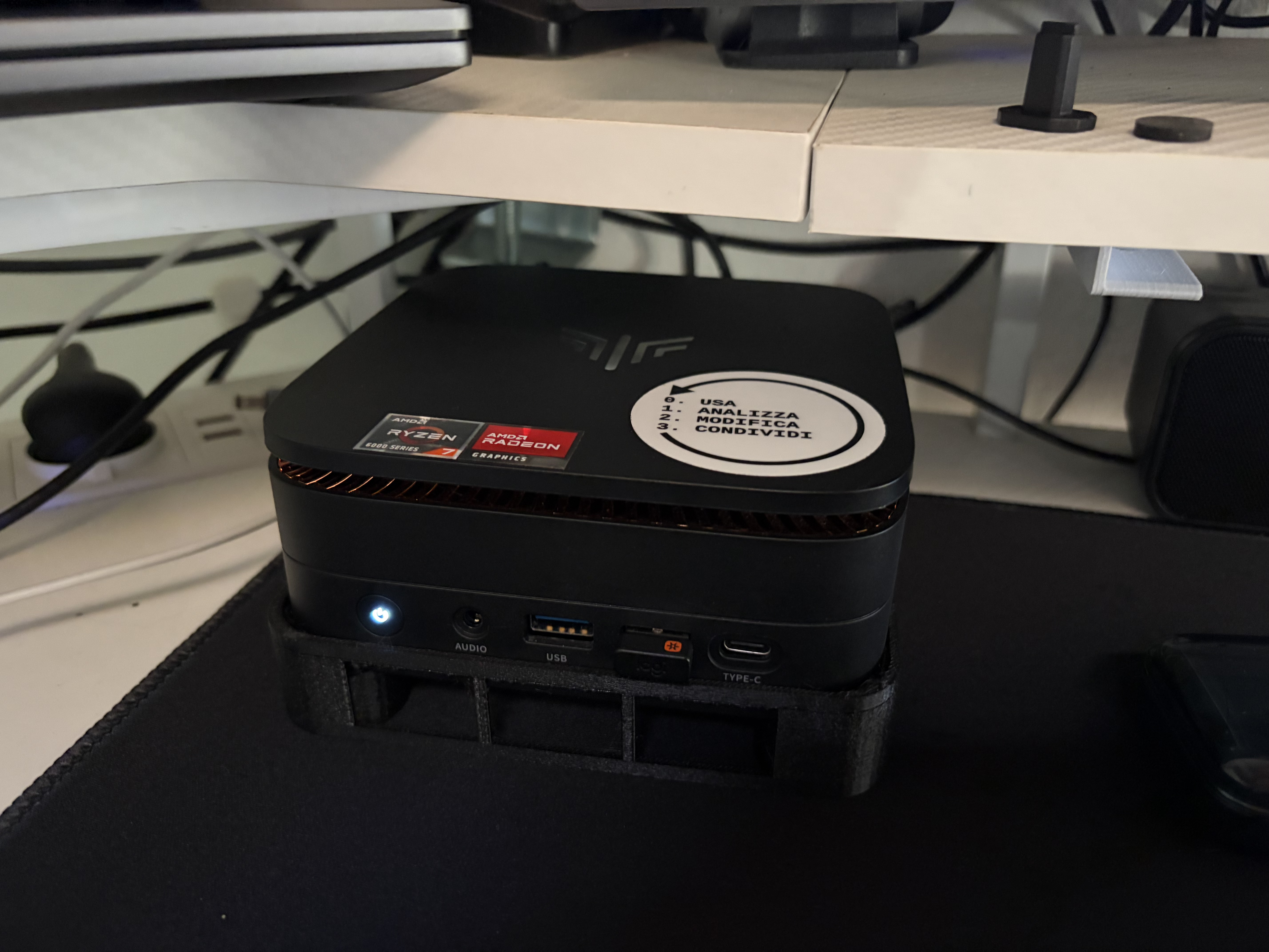 Nipogi H1 / AK1 Plus - Mini PC cooling stand