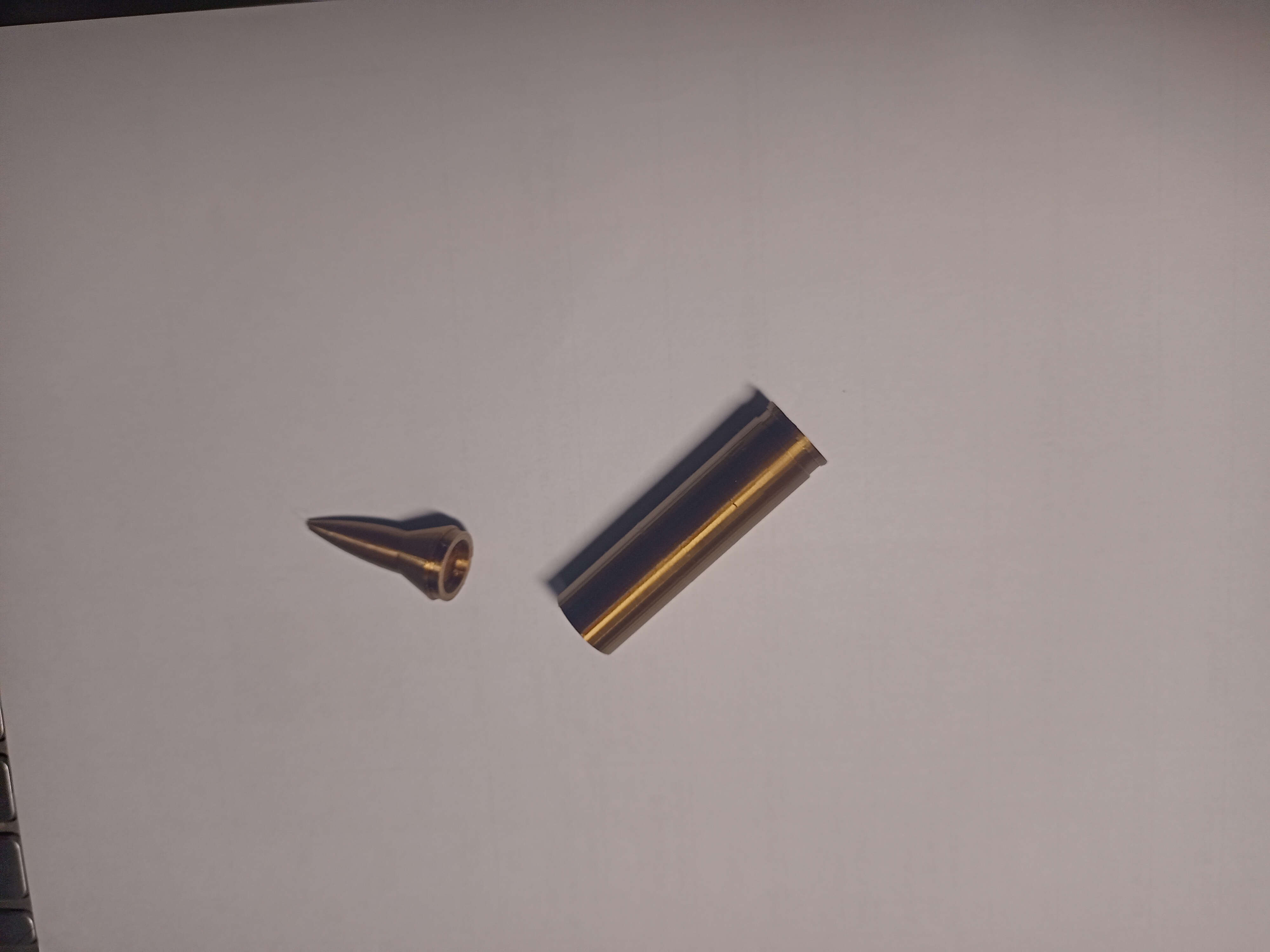 Bullet case for AA battery — miniatura 2