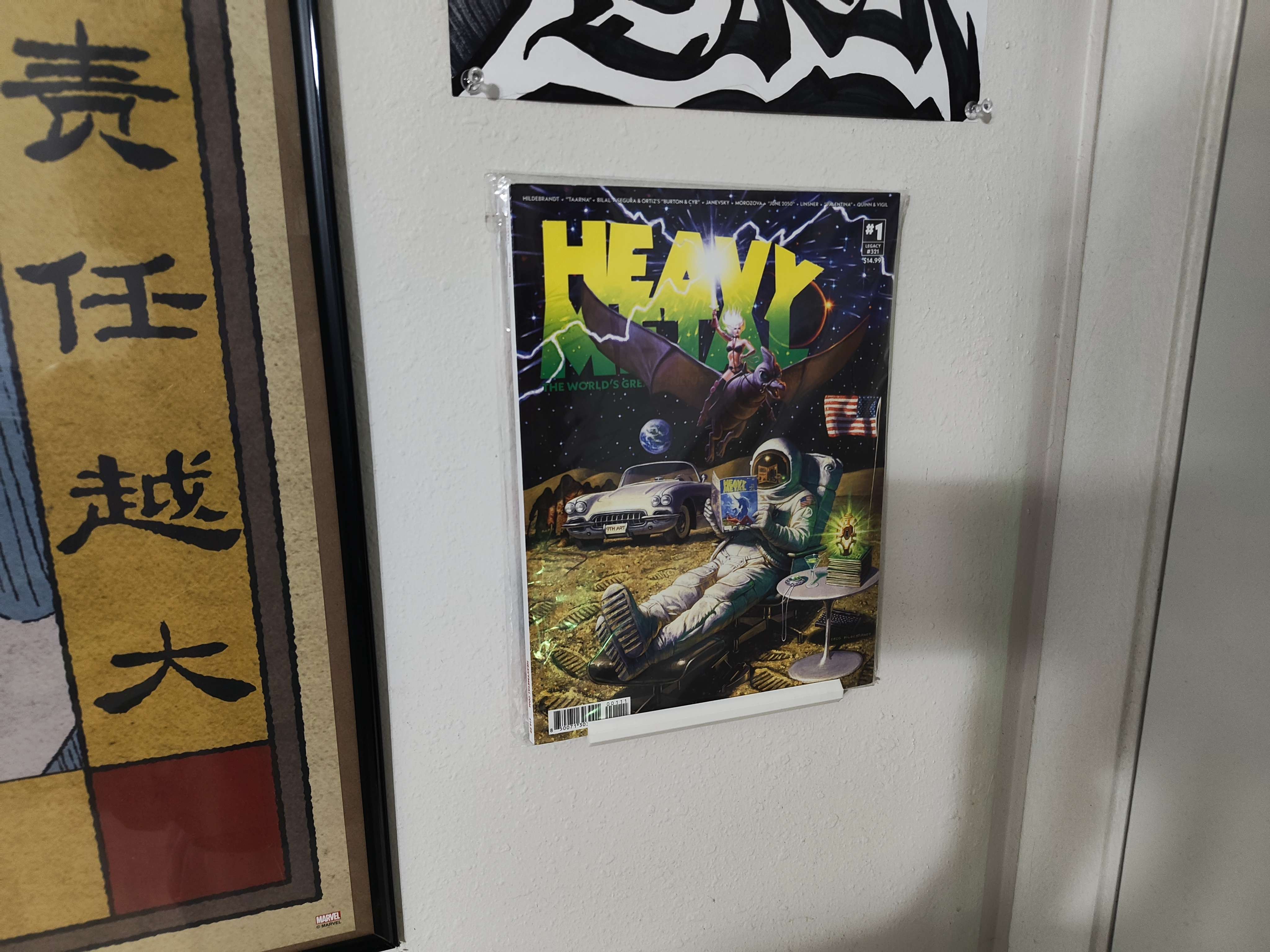 Wall Mount Comic Book Display — miniatura 3