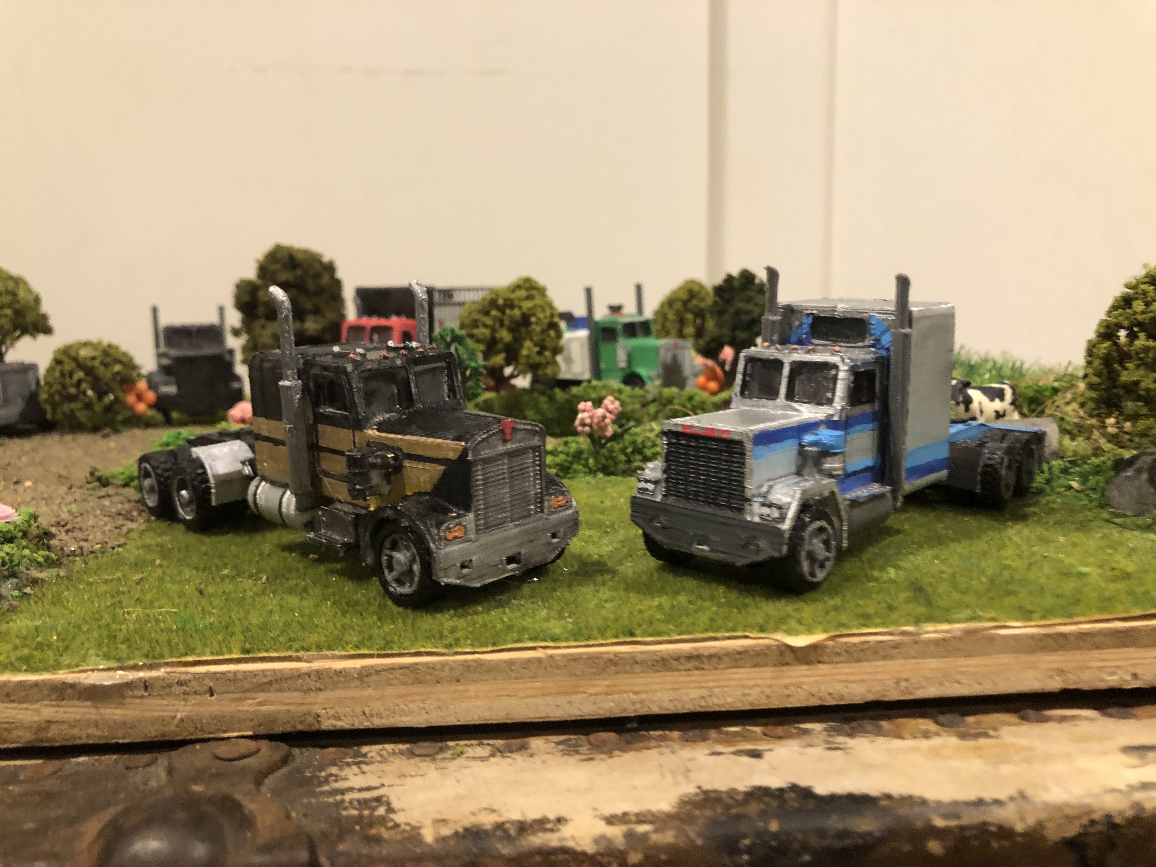 1/64 scale Smokey and the Bandit trucks