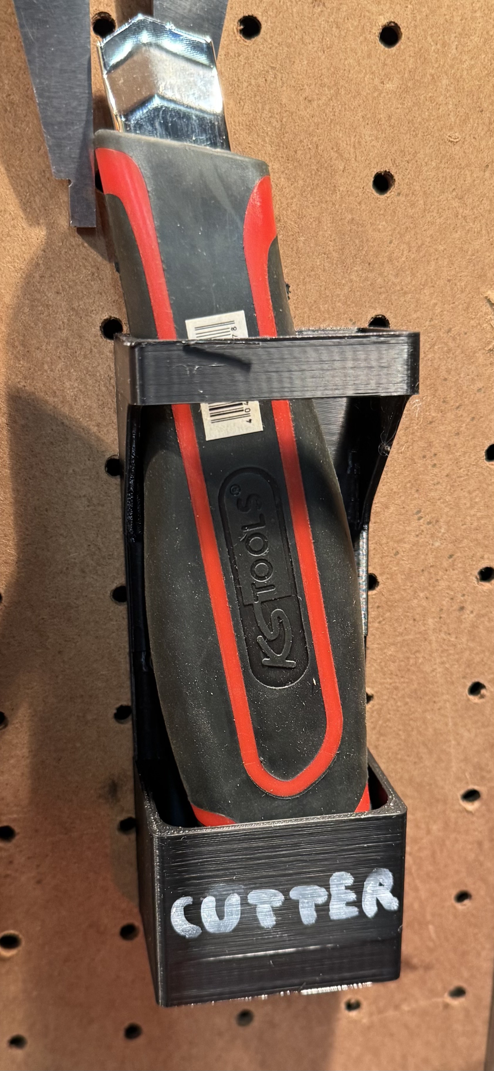 Utility Knife/Box Cutter Wall Mount