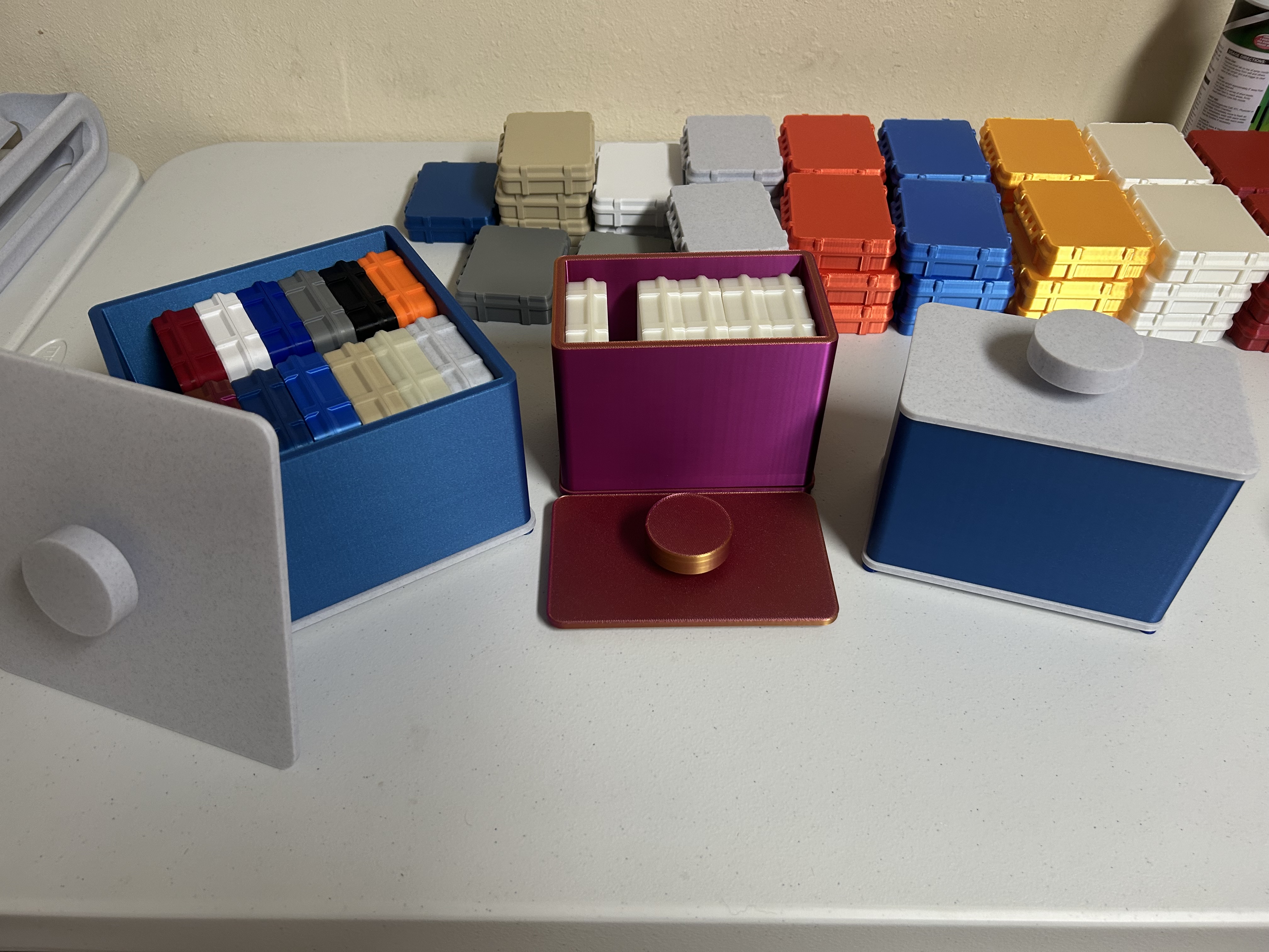 5 deck - Rugged card box stowage box