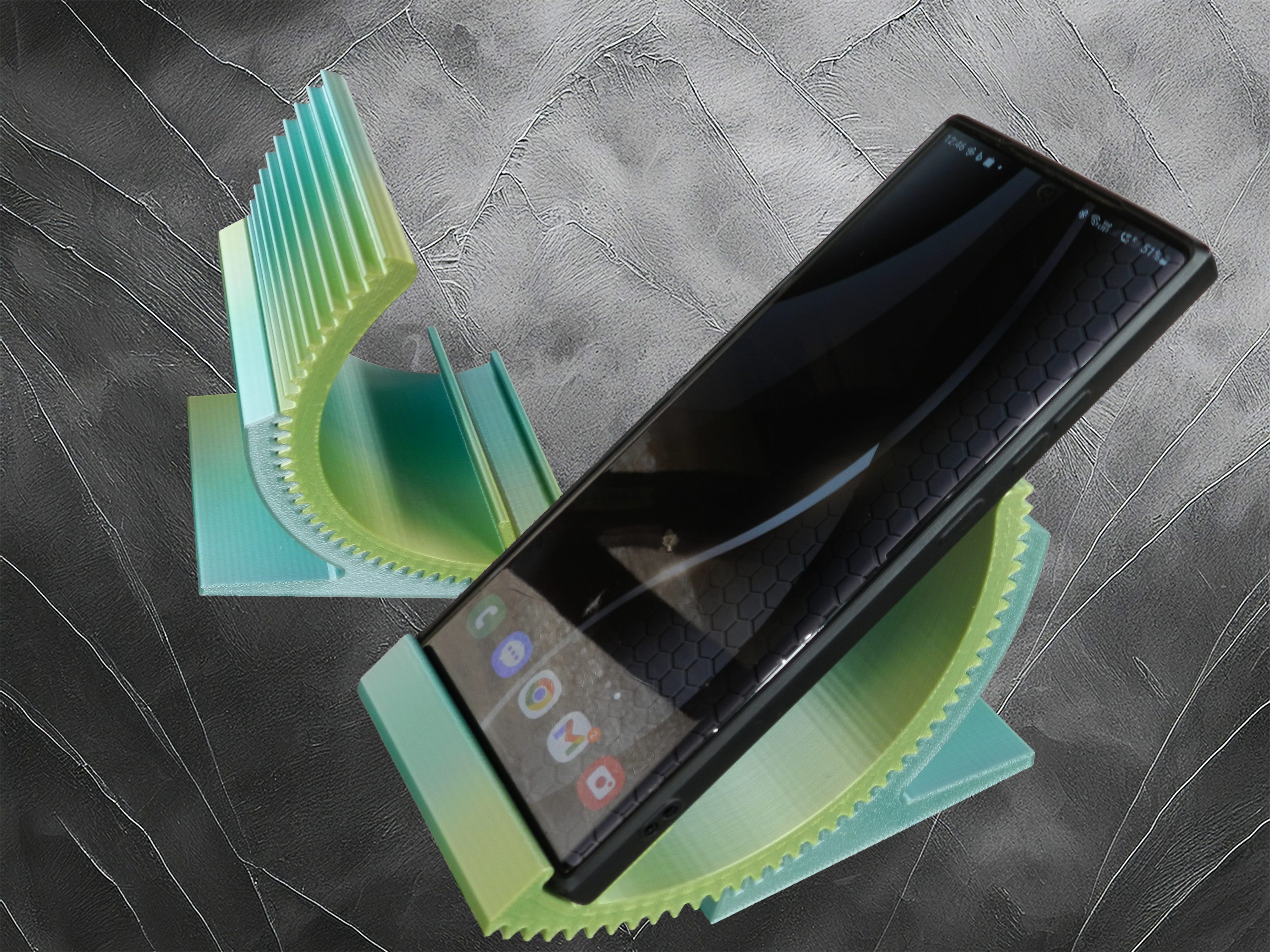 Adjustable Gear Stand for Mobile Phones