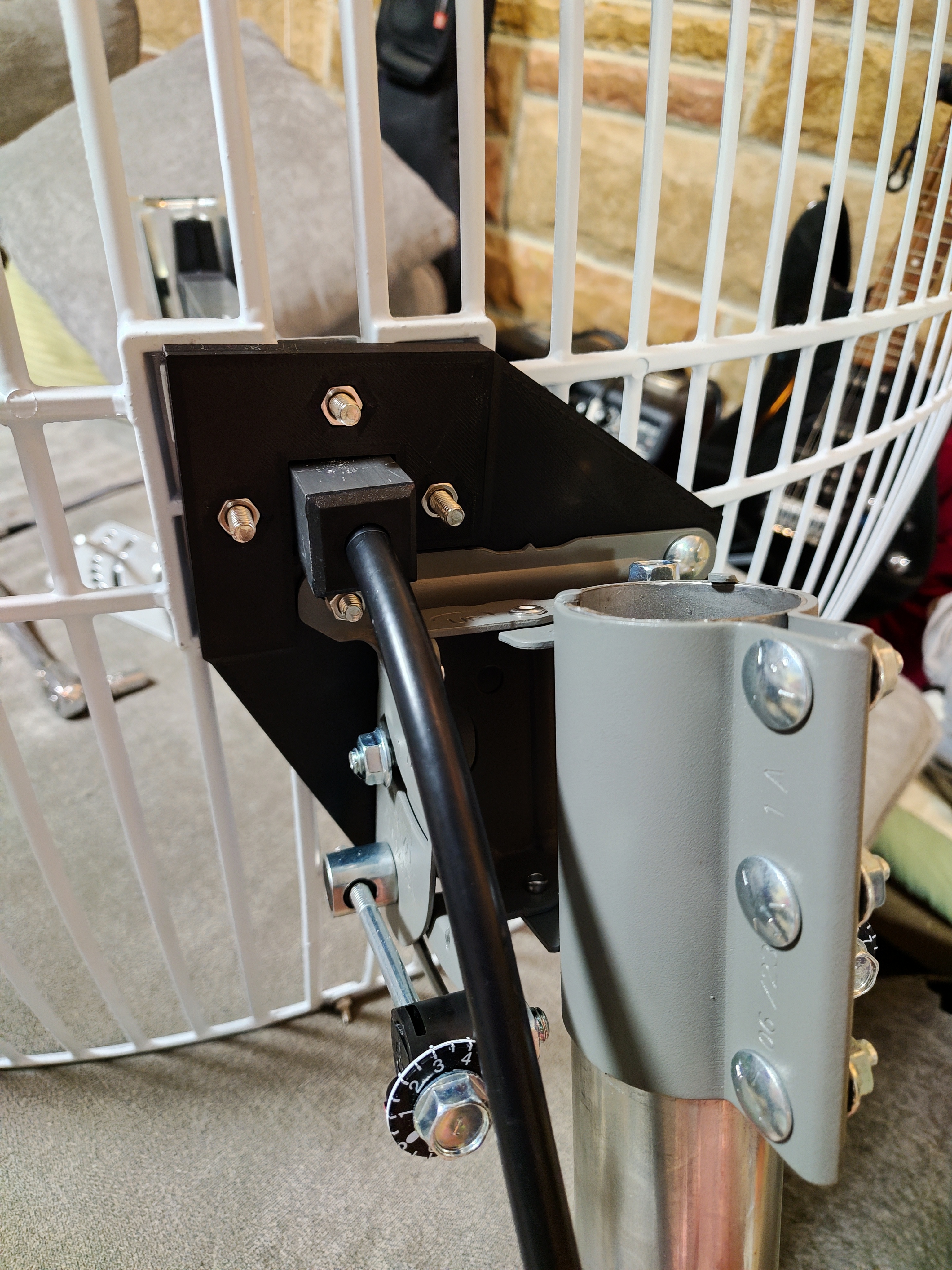 Nooelec GOES Satellite Dish to DirecTV Slimline Back Assembly Adapter