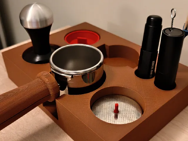 Cafelat Robot Organizer Station