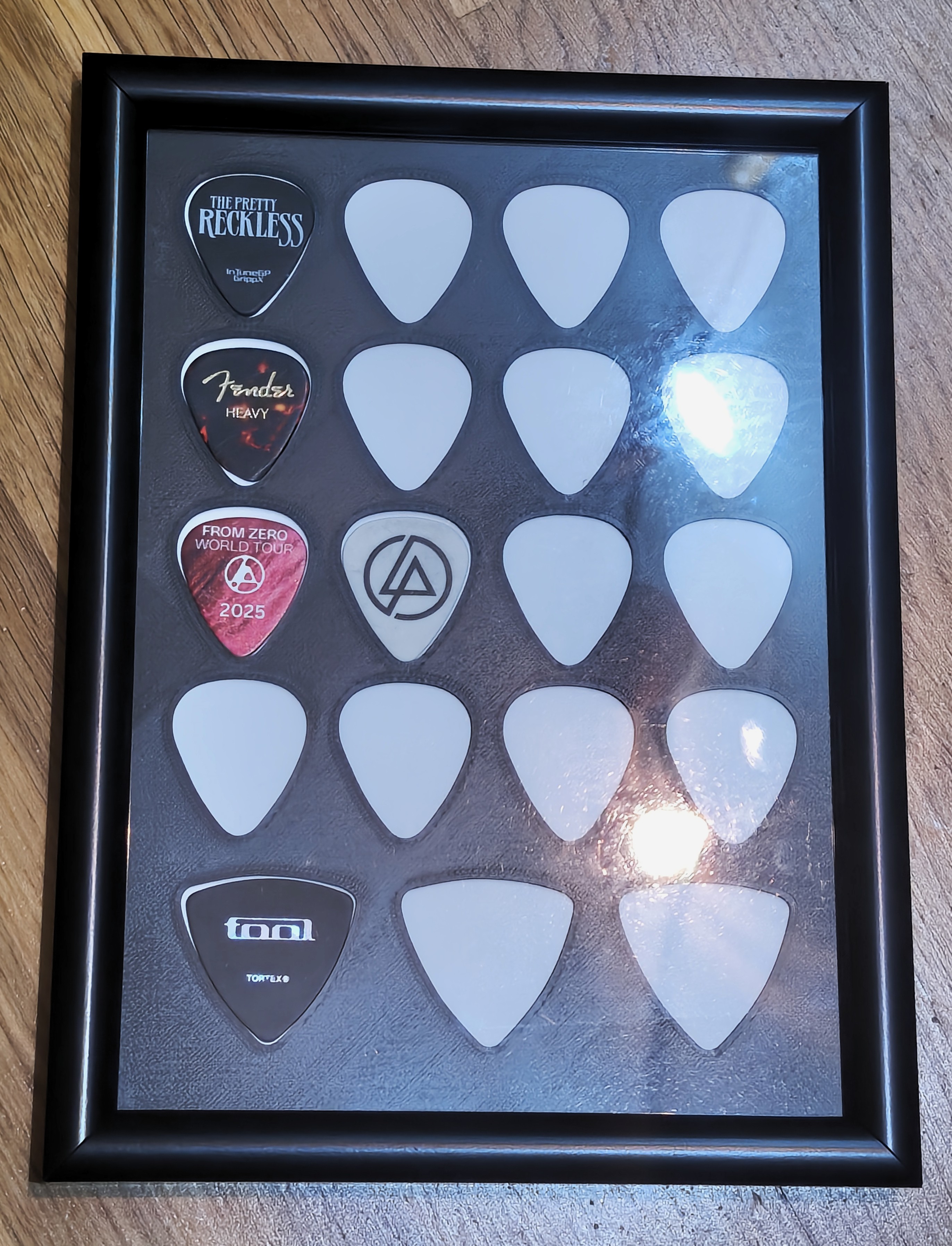 Pick display insert for 21x15cm frame