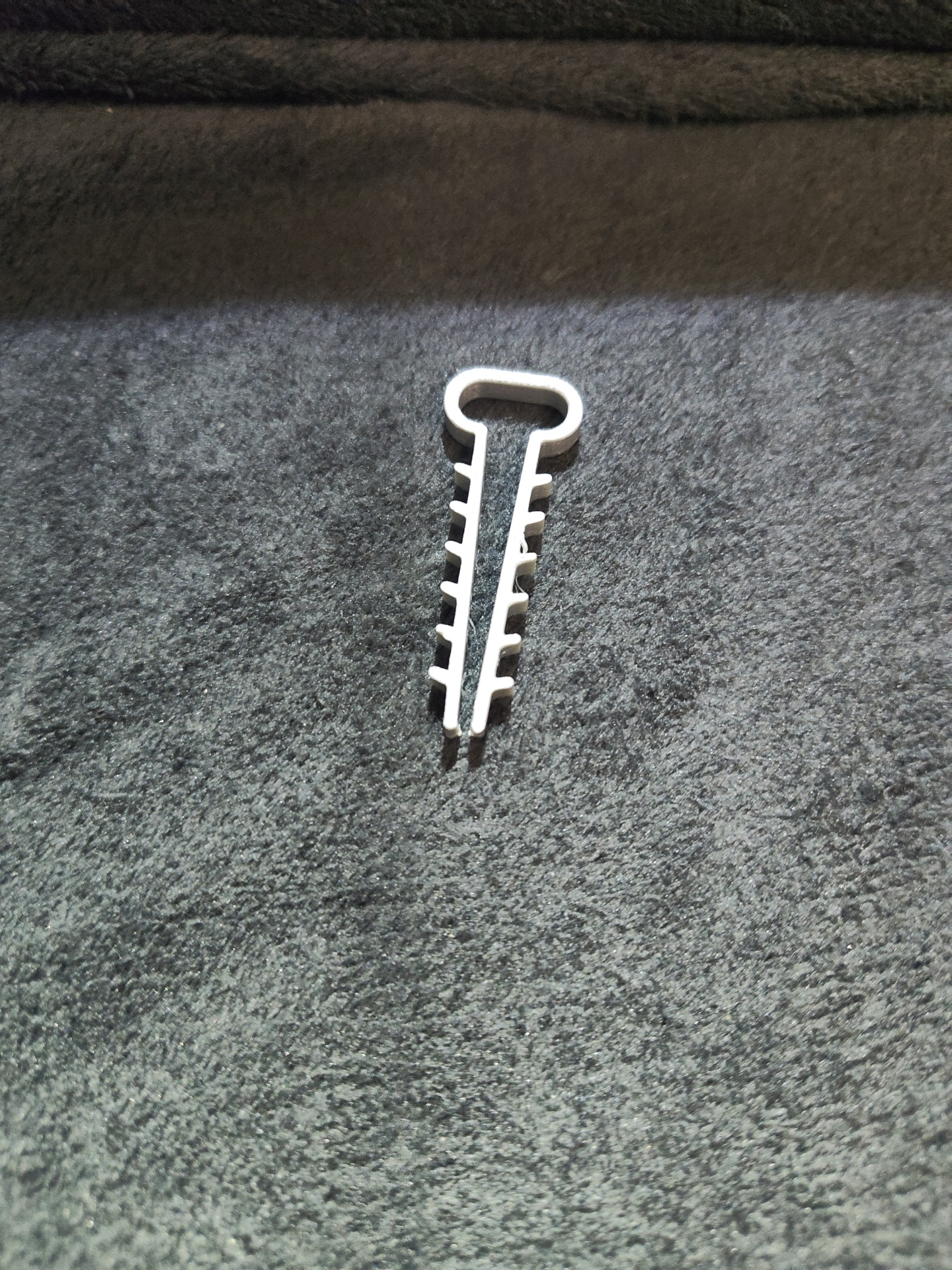 Electrical cable clips/pins