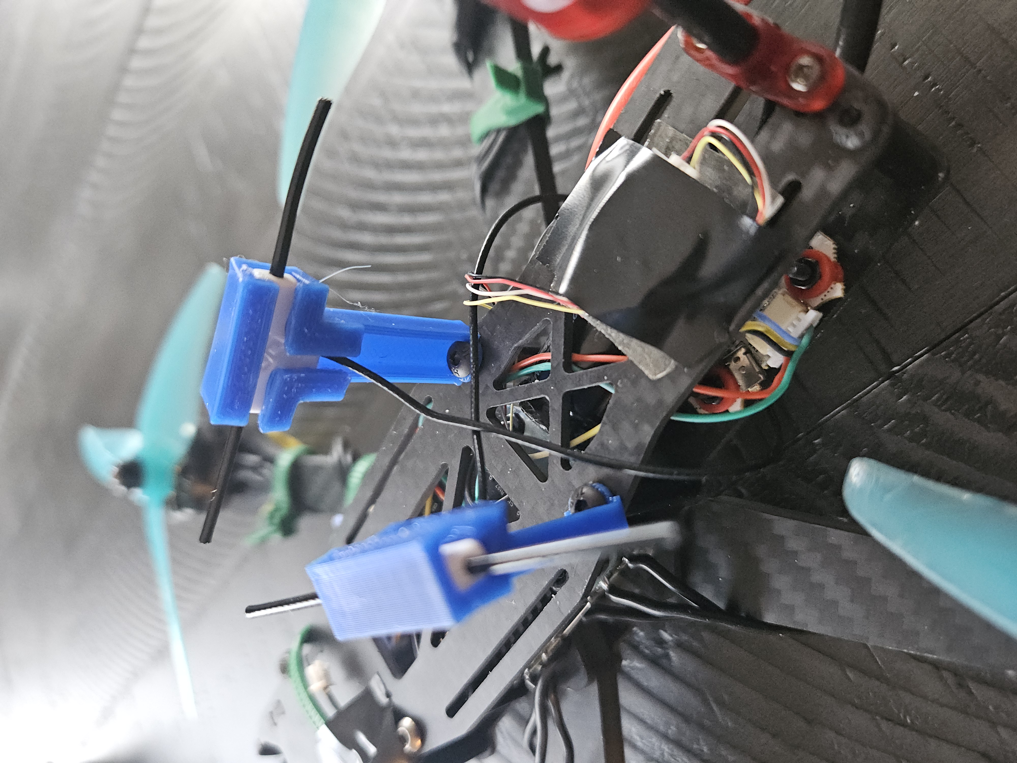 M3 Flex Center Fed Dipole Holder