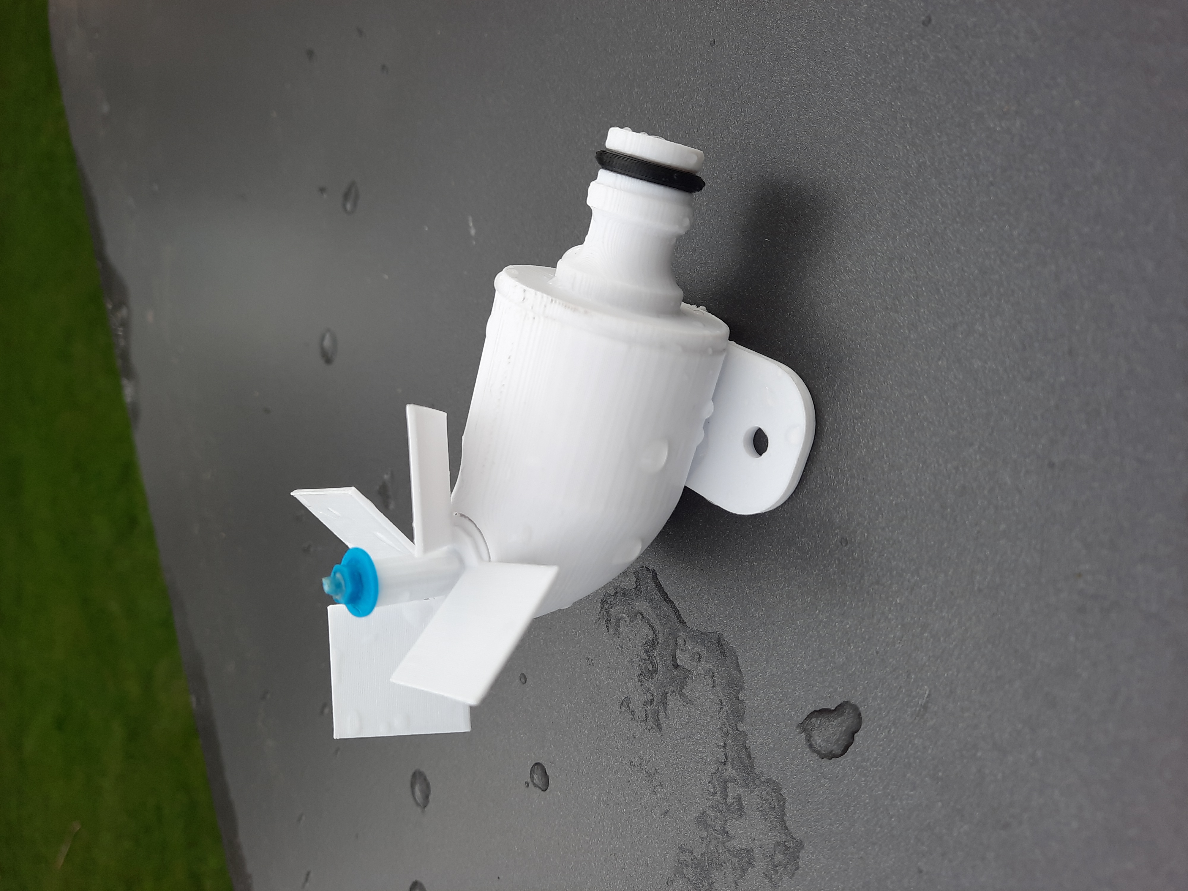 Rasensprenger mit Gardena Anschluss - Lawn Sprinkler - Reduced Nozzle Size