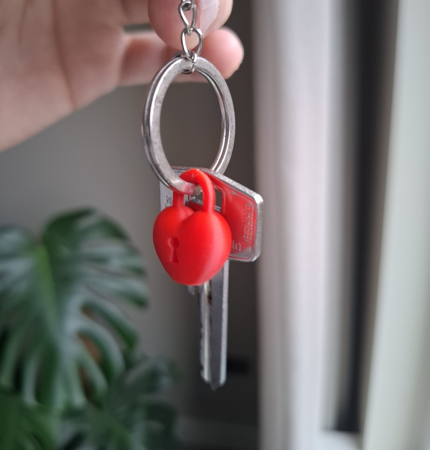 Miniatura 3 do modelo 3D Keychain Heart Lock