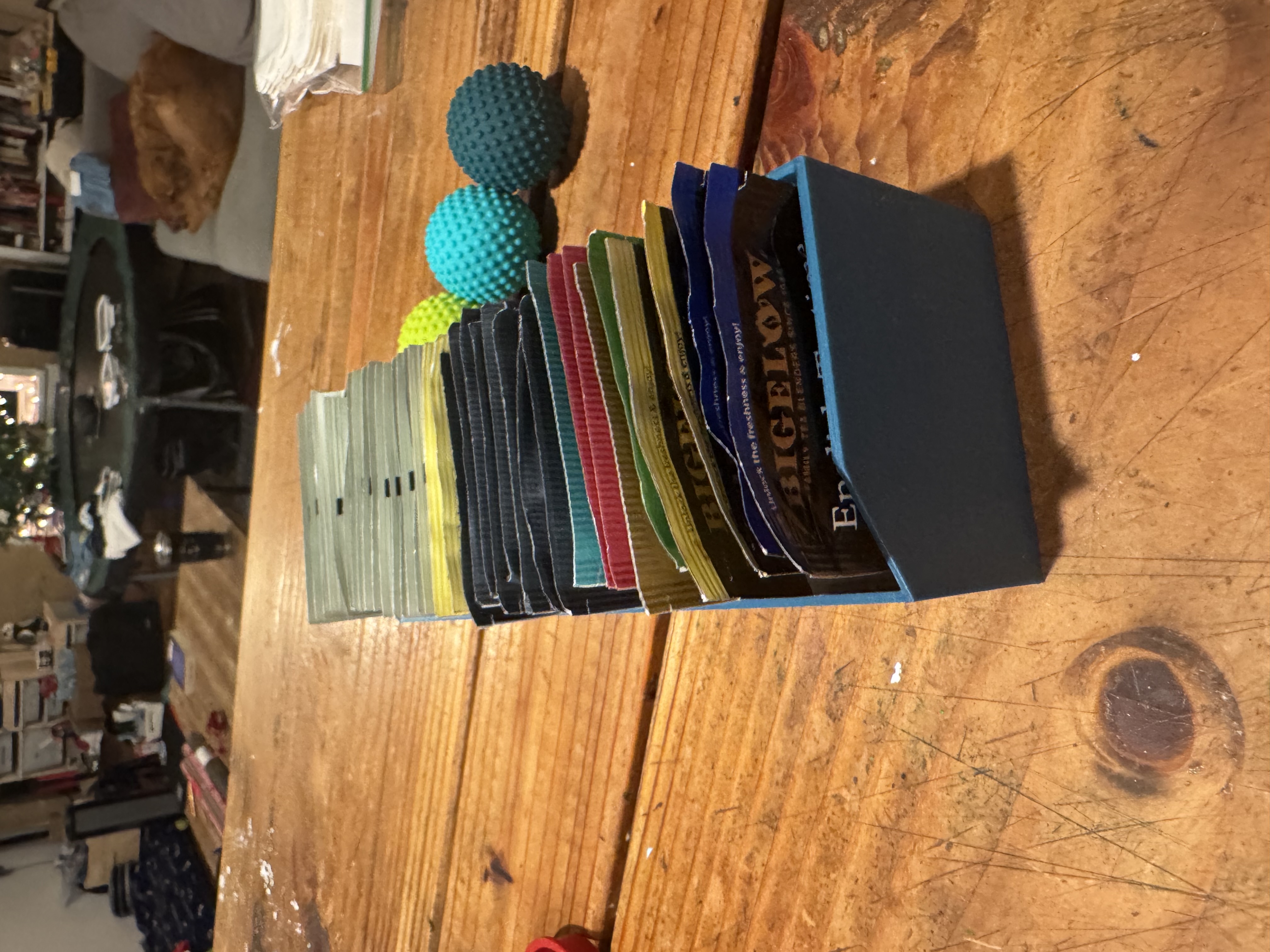 Tea organizer