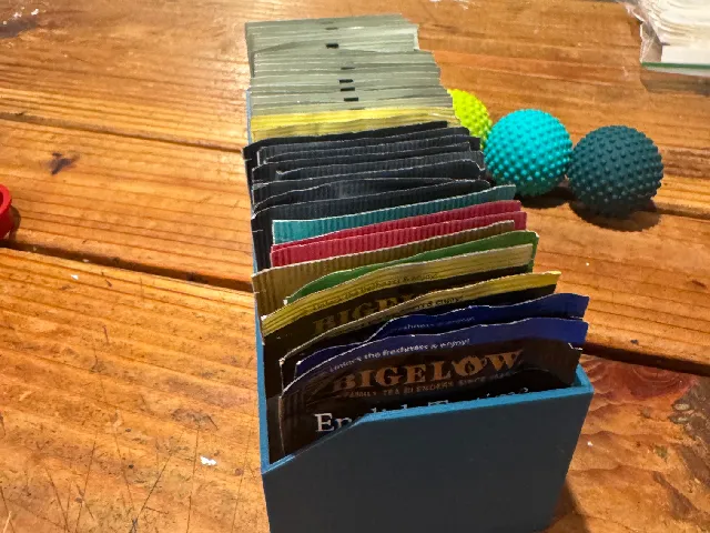 Tea organizer