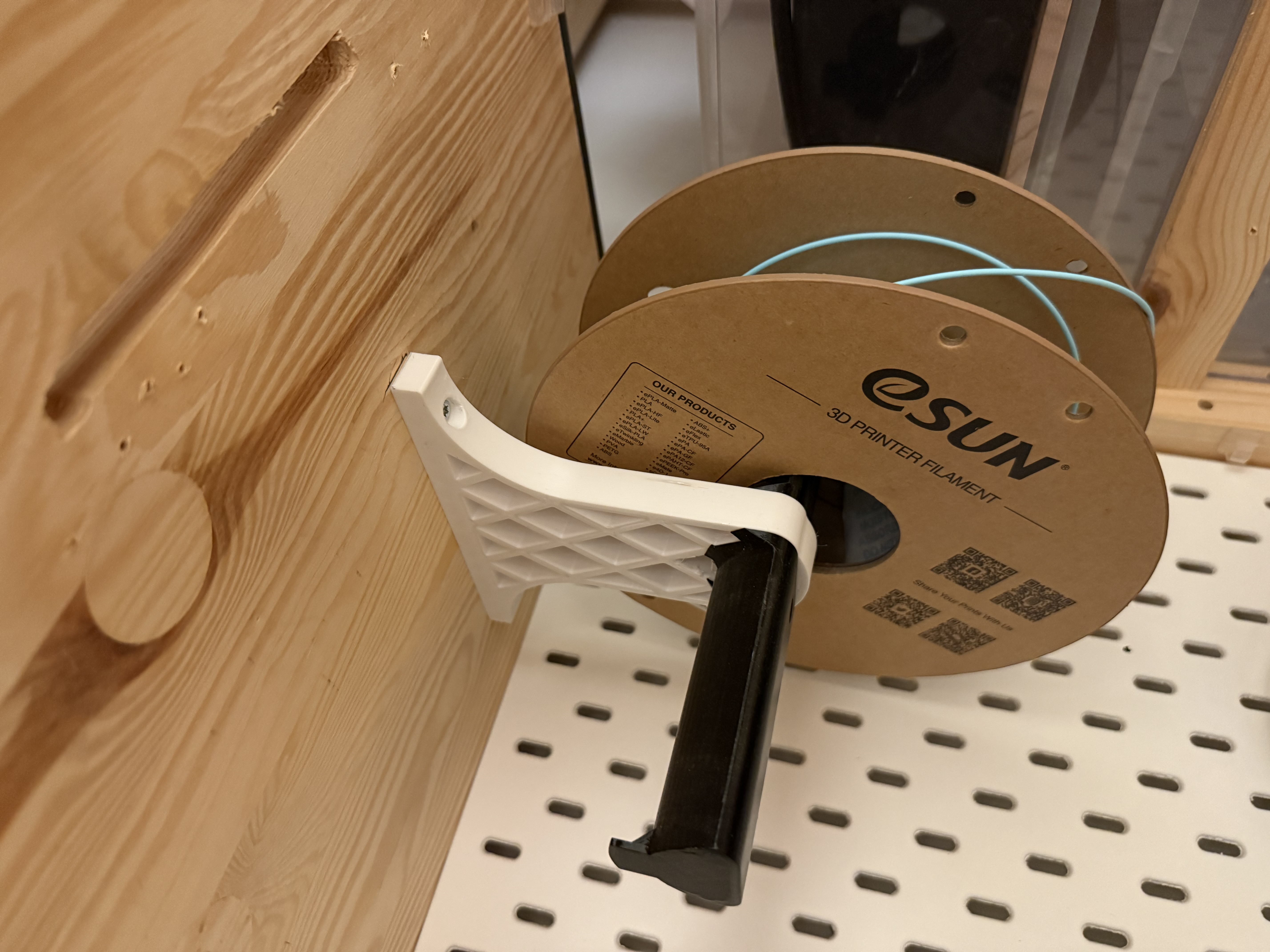 Holder for 2 filament spools./ Uchwyt na 2 szpule filamentu.