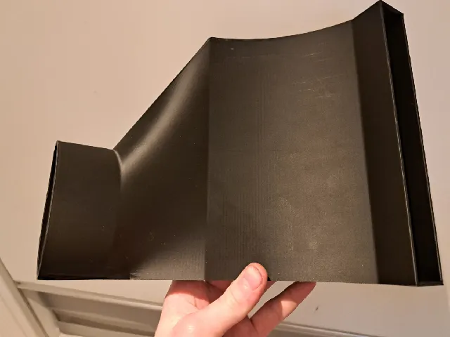 Ventilation mouthpiece for in a window