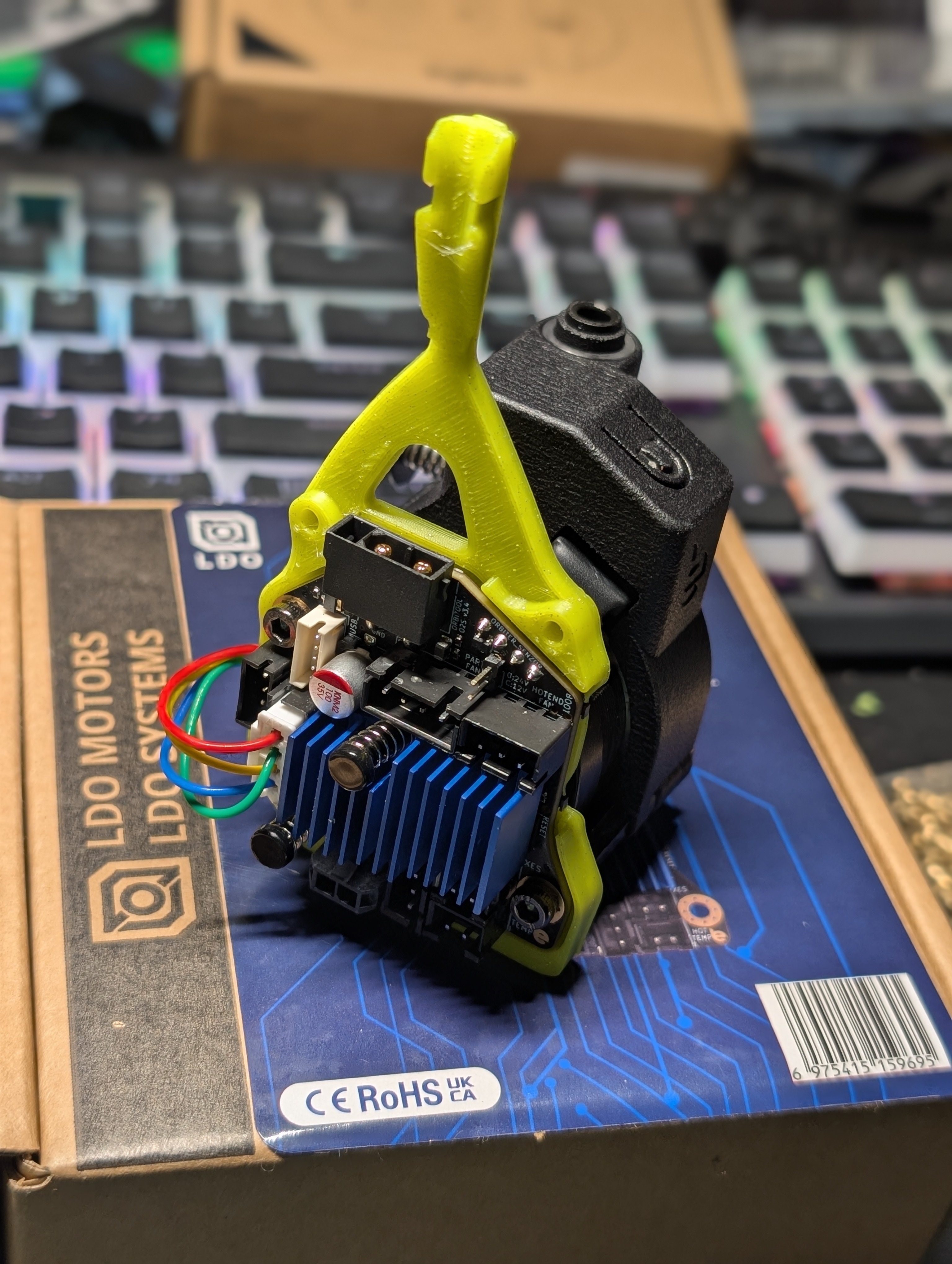 Orbitool O2S fan mount strain relief for Orbiter 2