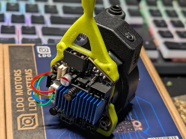 Orbitool O2S fan mount strain relief for Orbiter 2