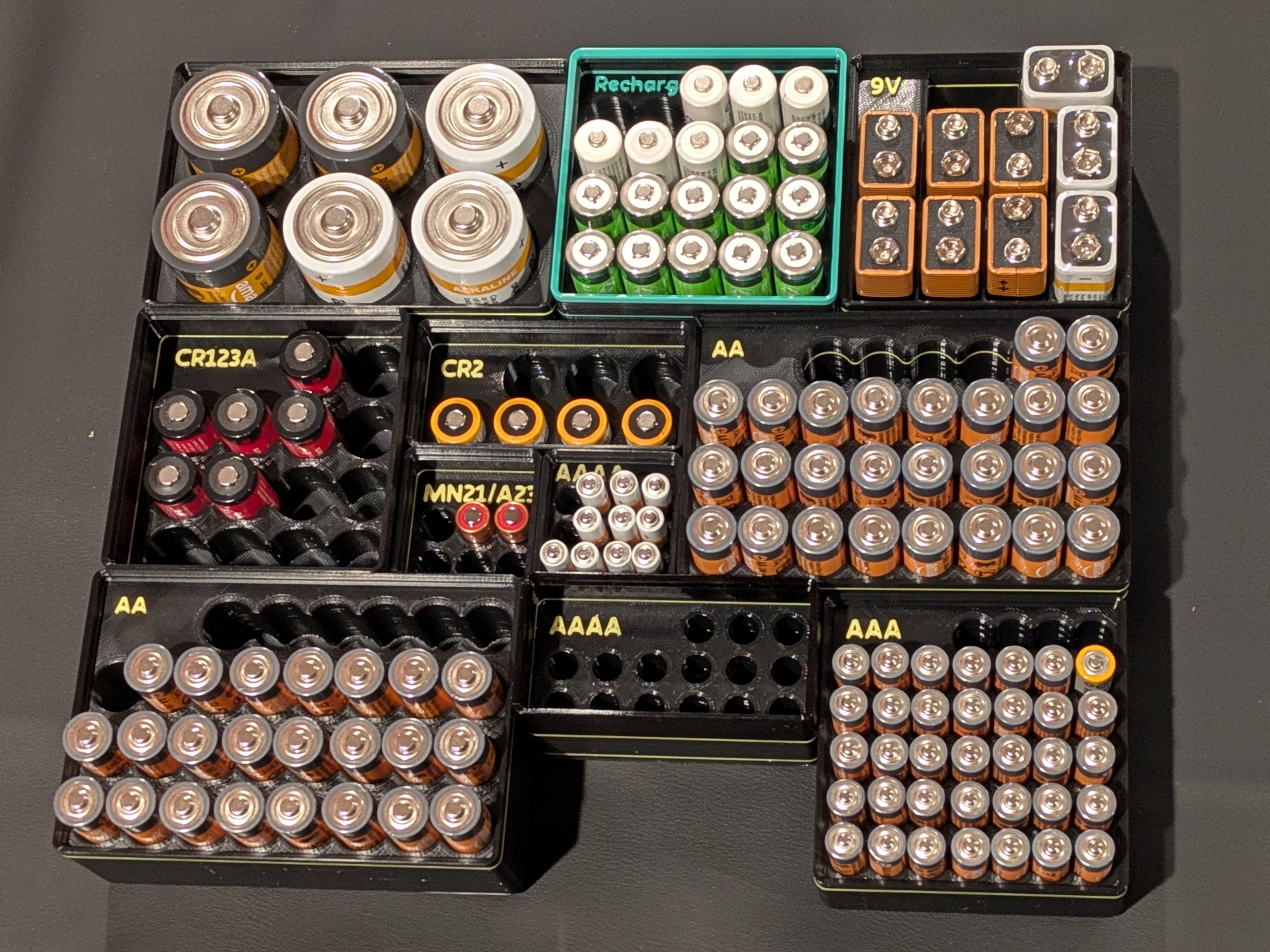Gridfinity Stackable Battery Storage for Cylindrical & 9V Batteries (AA, AAA, AAAA, C, D, CR2, CR123, MN21/A23 & 9V) — thumbnail 4