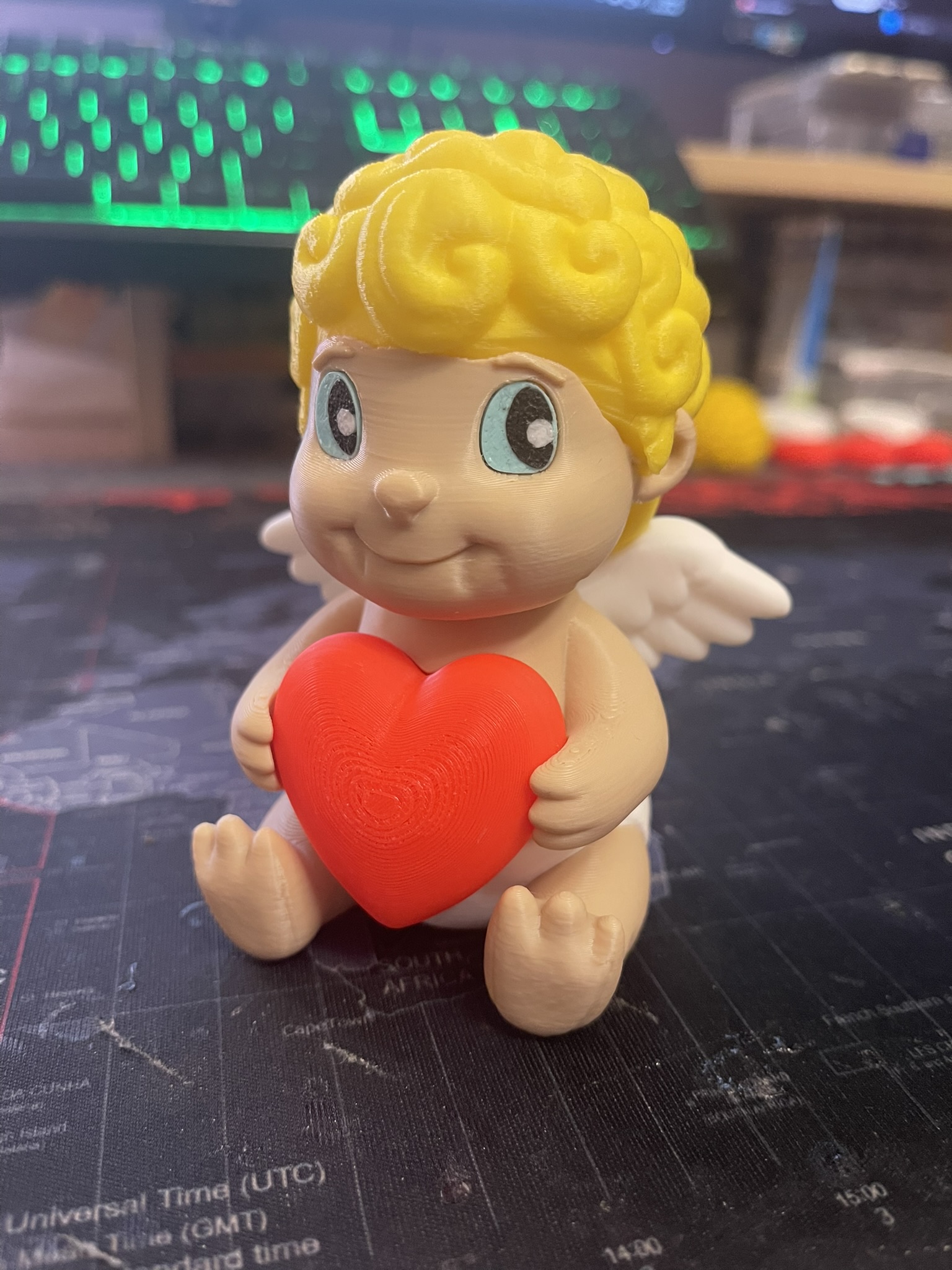 Cupid with Heart – A Little Messenger of Love (No AMS)