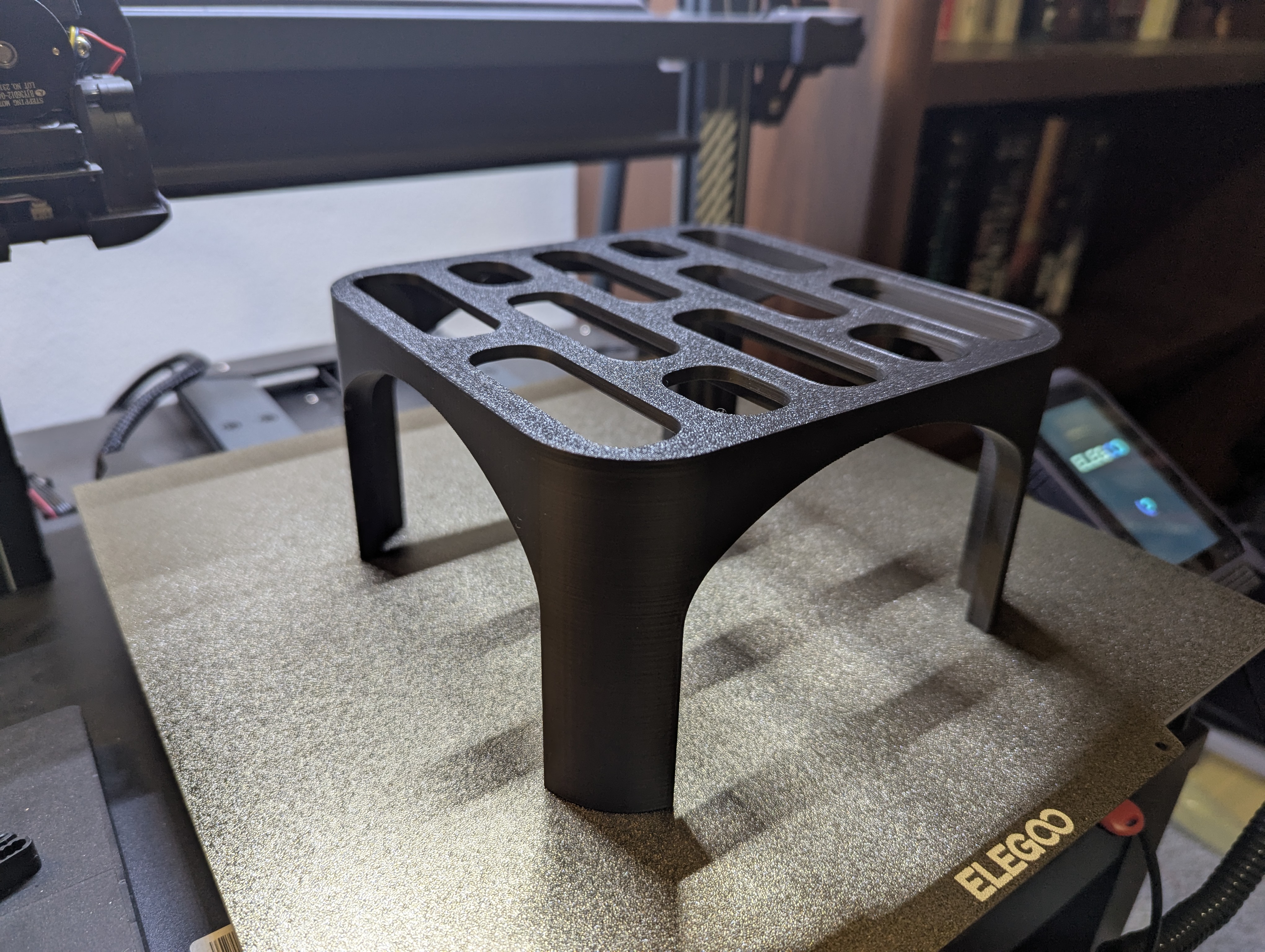 Arched Stand | Wide Variant | .STEP included