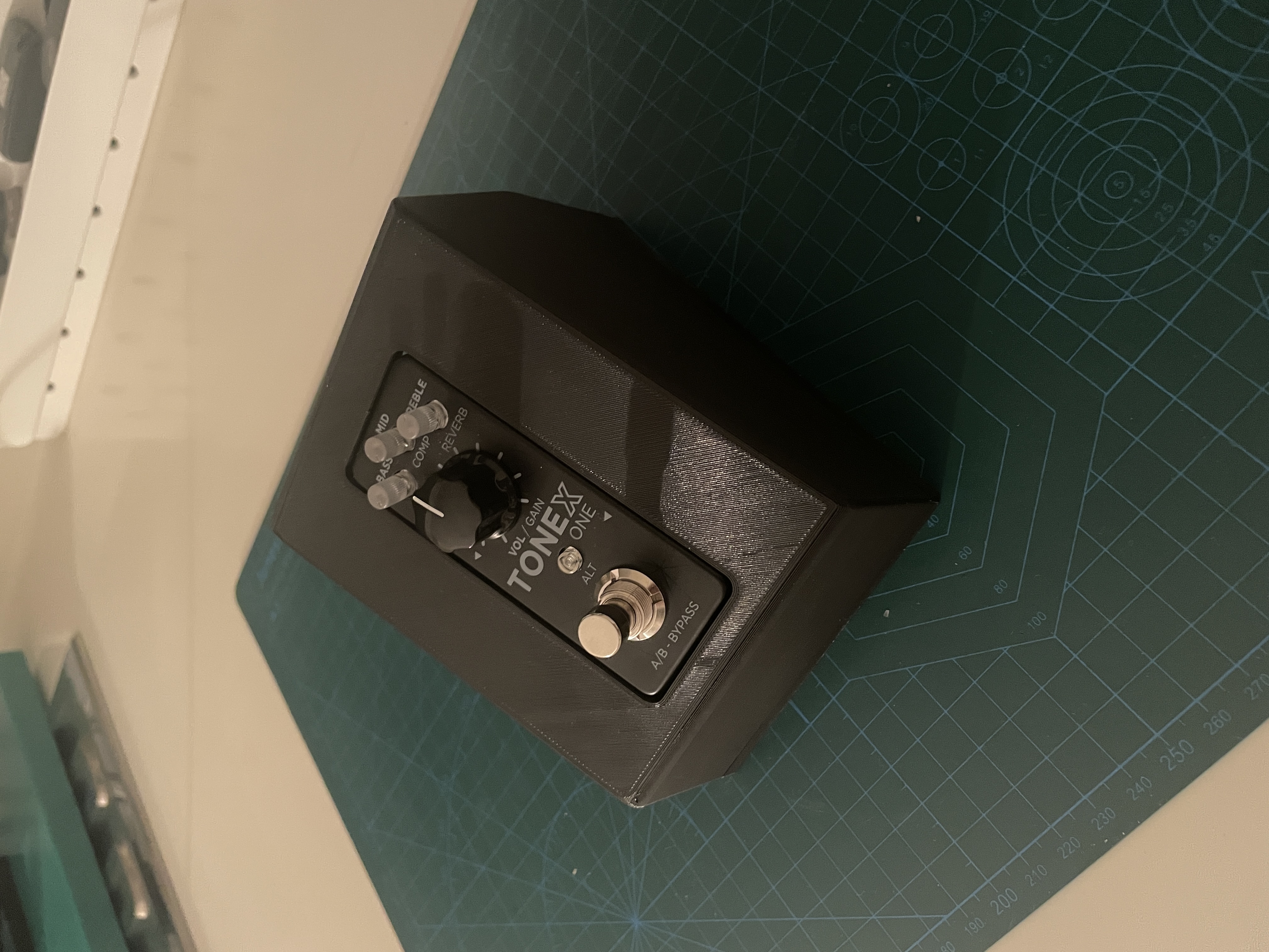 Tonex One Pedal Enclosure