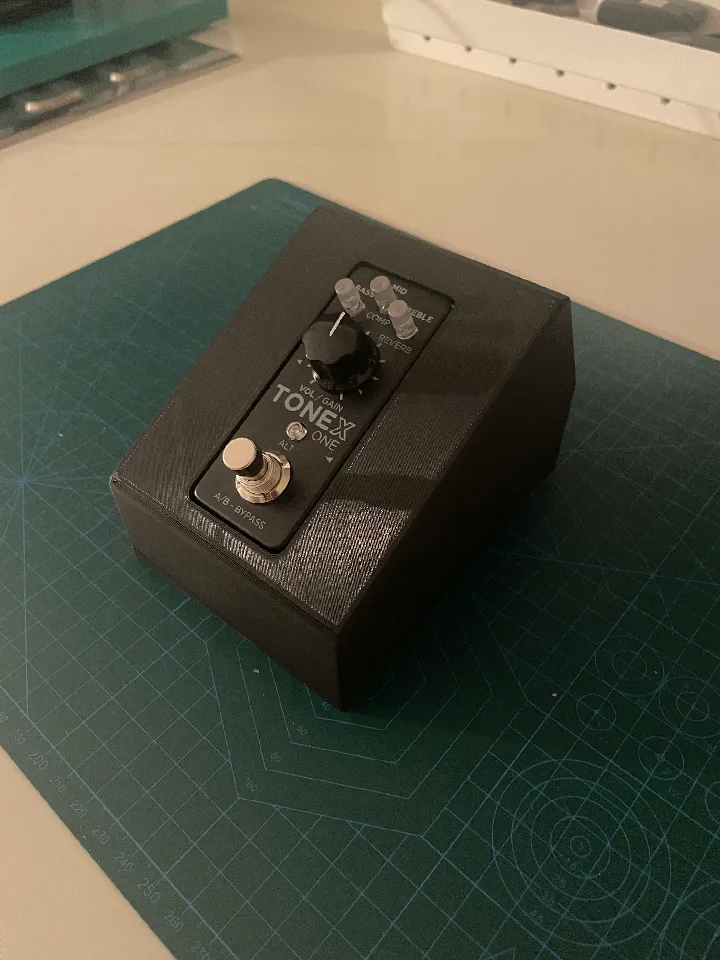 Tonex One Pedal Enclosure by Özenç Bilgili | Download free STL