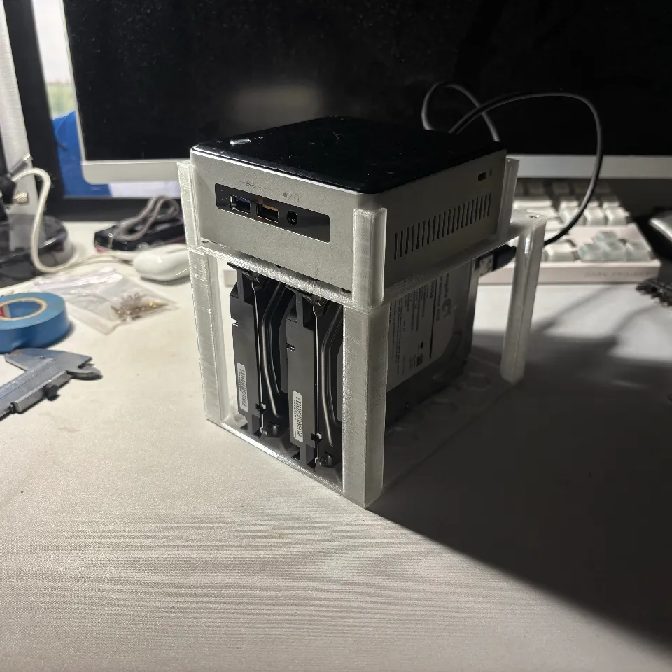 Dual 3.5＂ HDD mount for Intel NUC by george | Download free STL