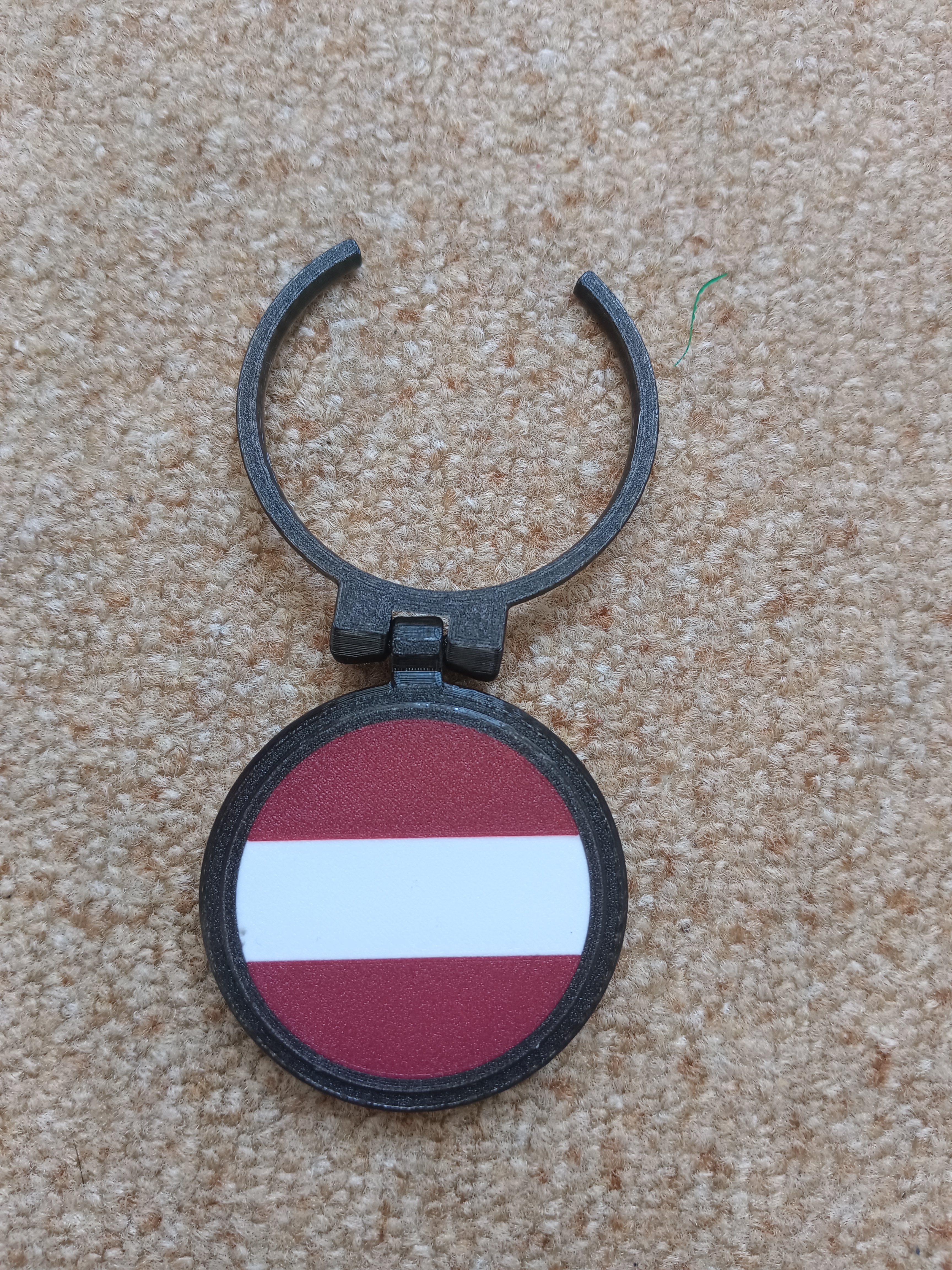 removable Austria emblem to lid metal cans (0,5L & 0,33L)