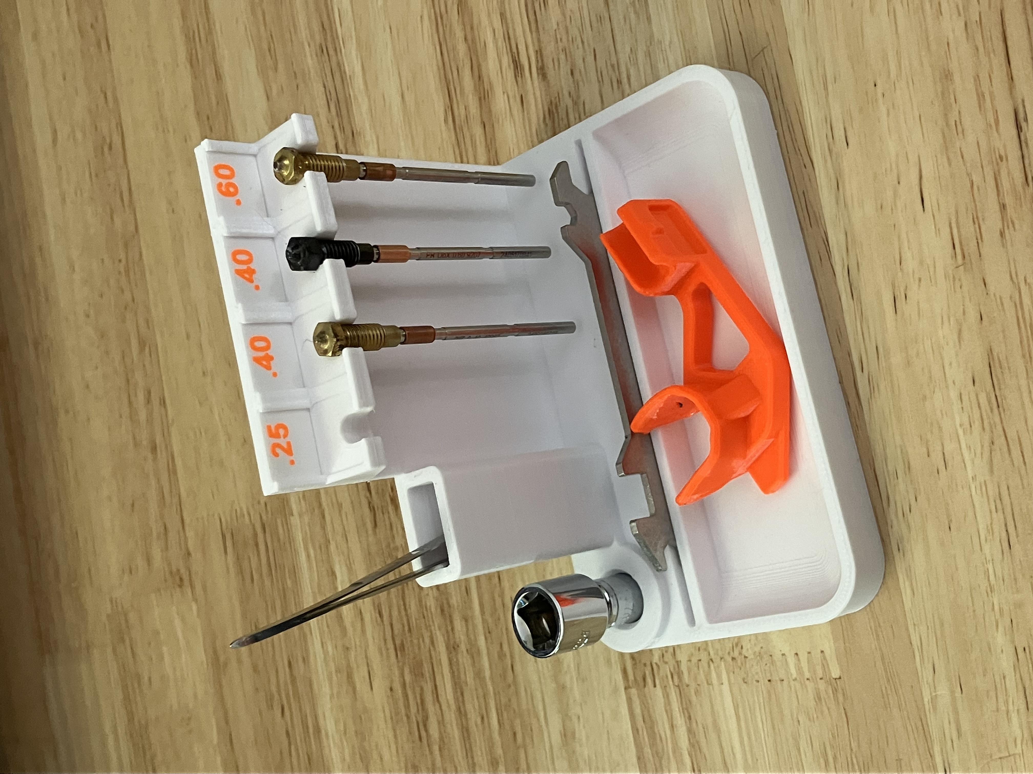 Nextruder nozzle organizer stand with swappable labels