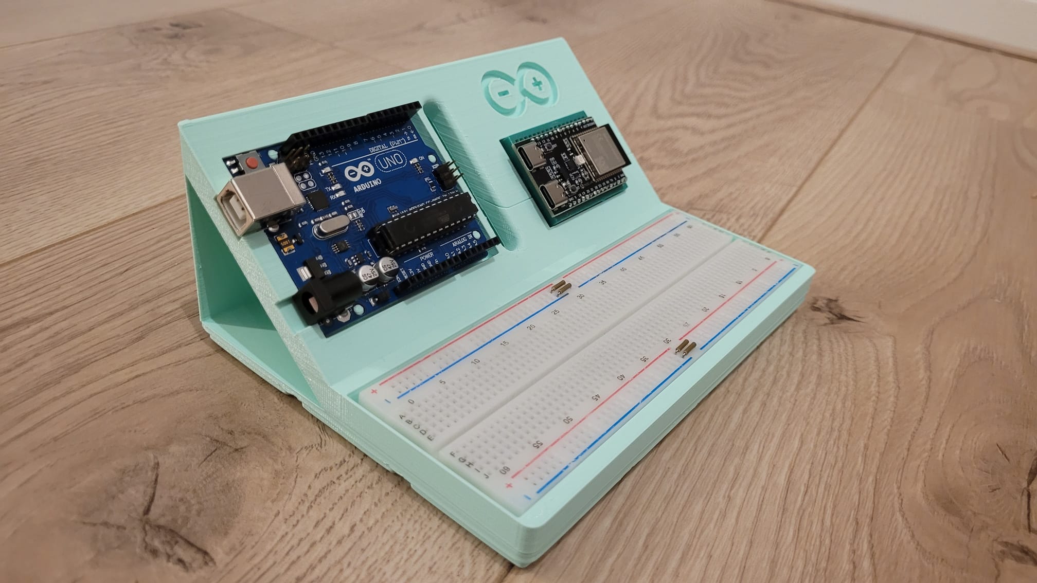 Arduino & ESP32 prototype board | Gridfinity compatible