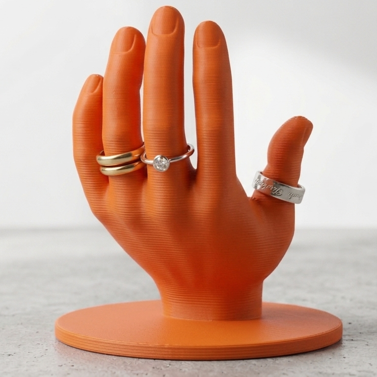 ring-bearing hand
