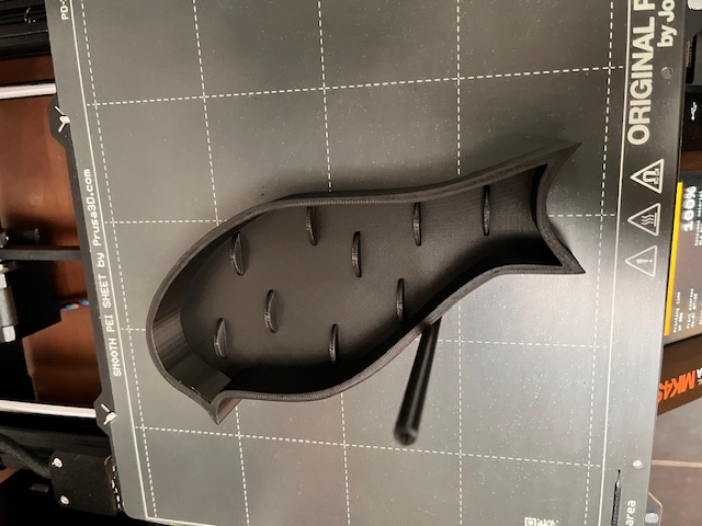 Bird feeder, bird shaped