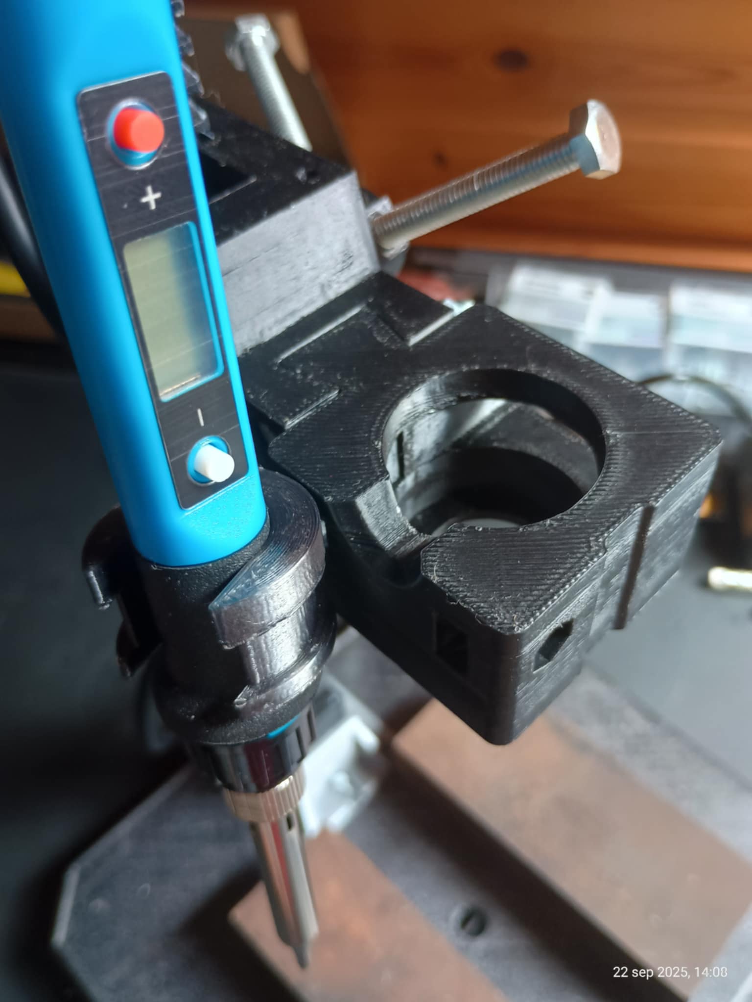 Miniatura 4 do modelo 3D FERM multitool and insert press REMIX