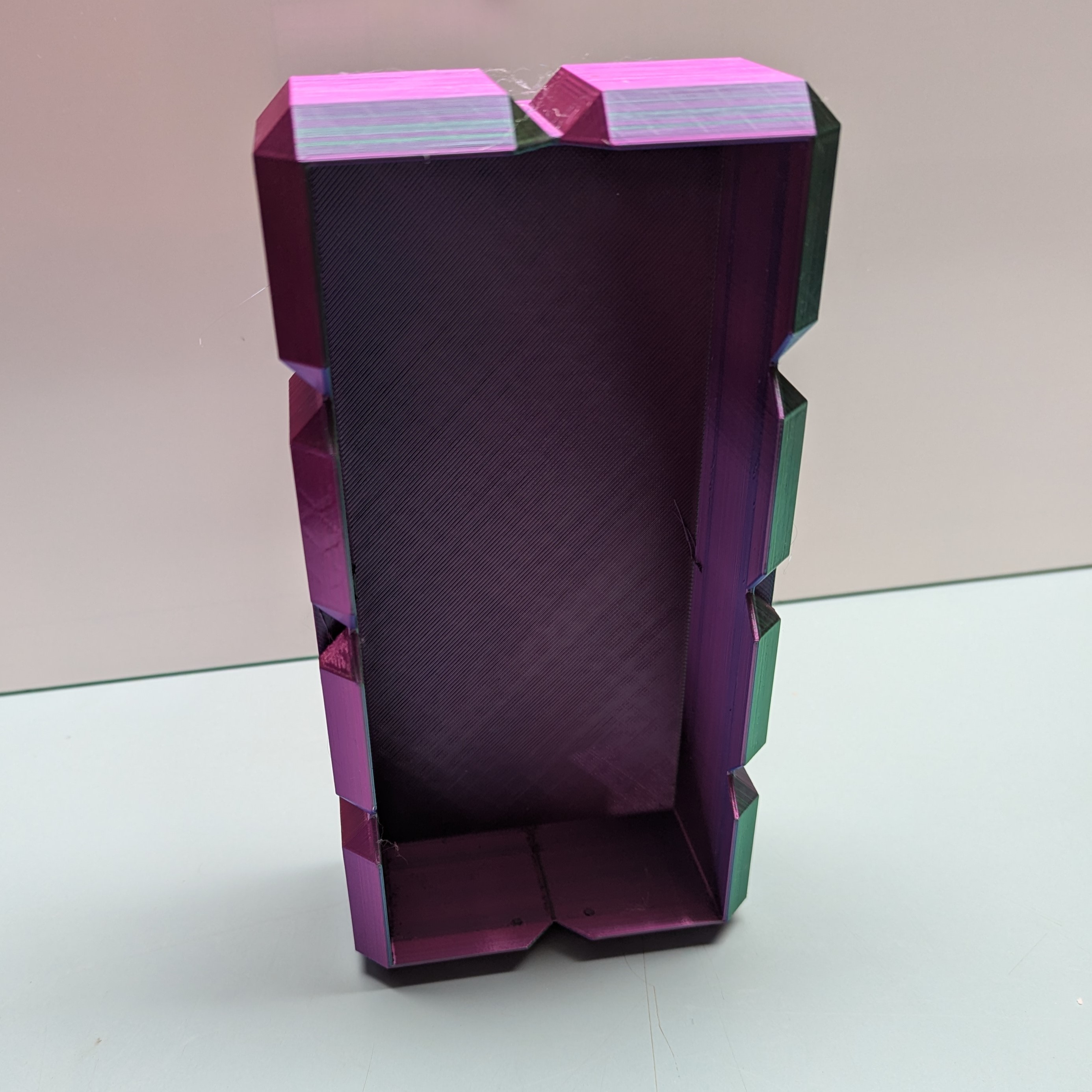 Miniatura 4 do modelo 3D Infinity Cube Display Container