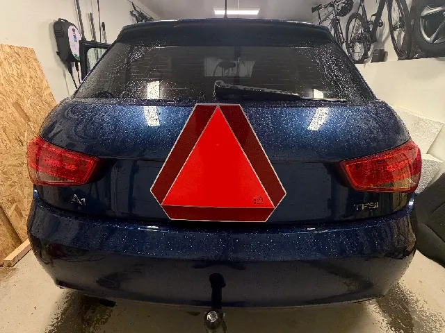 Mount for LGF (SMV-sign)Audi A1 8X