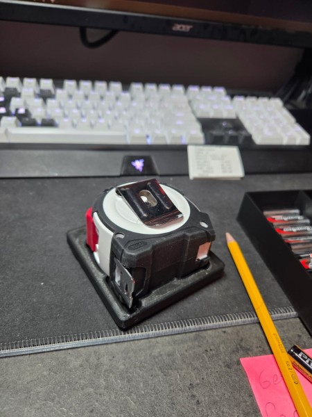 Gridfinity Husky 16' Tape Measure Holder