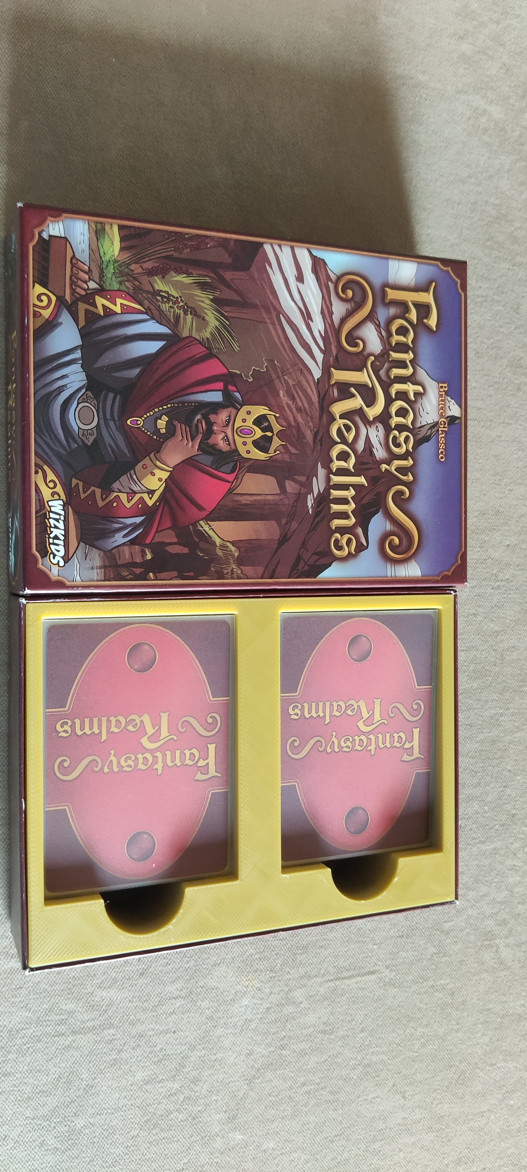 Parametric Insert for Fantasy Realms (Sleeved)