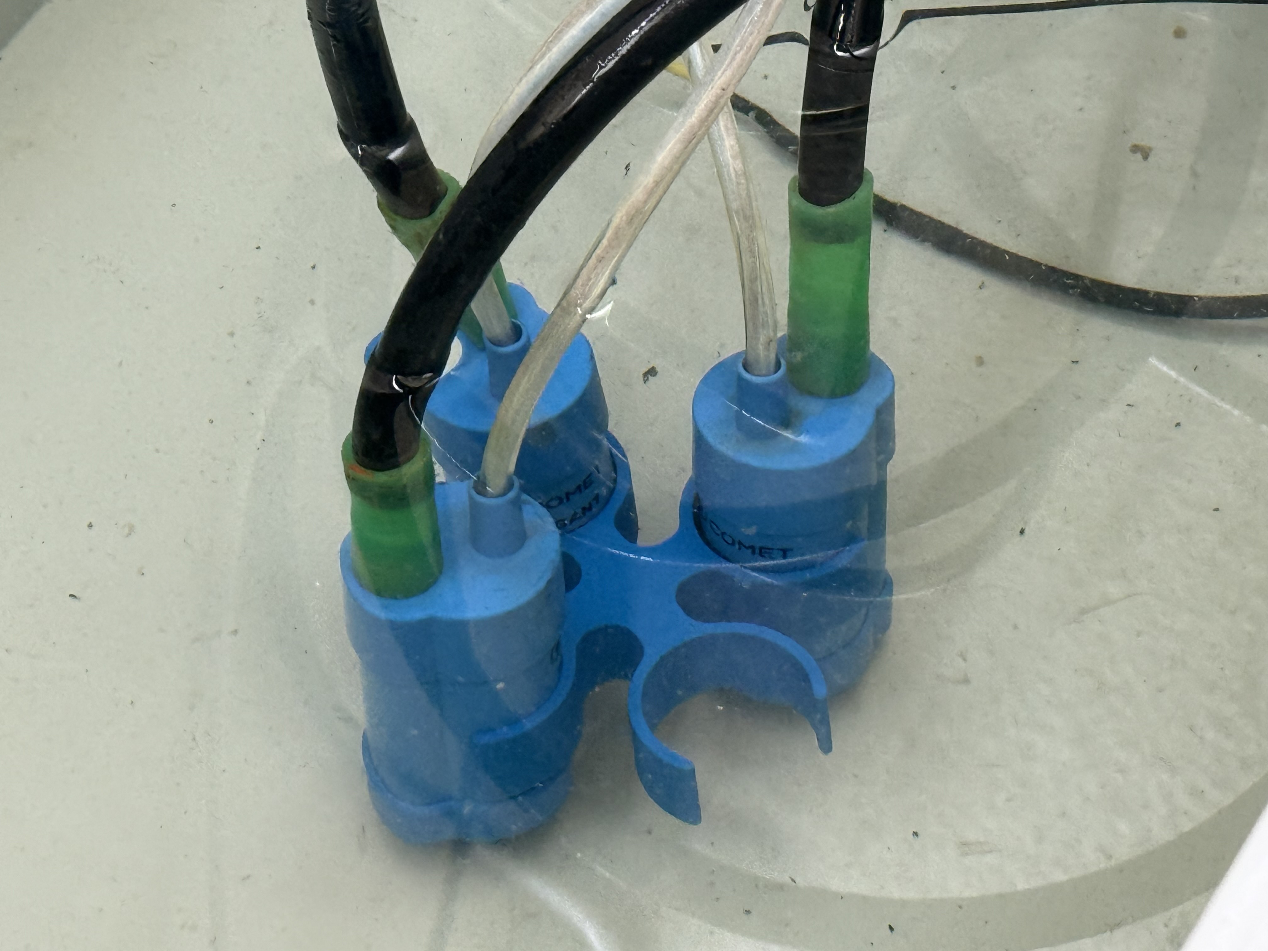 Commet water pump holder