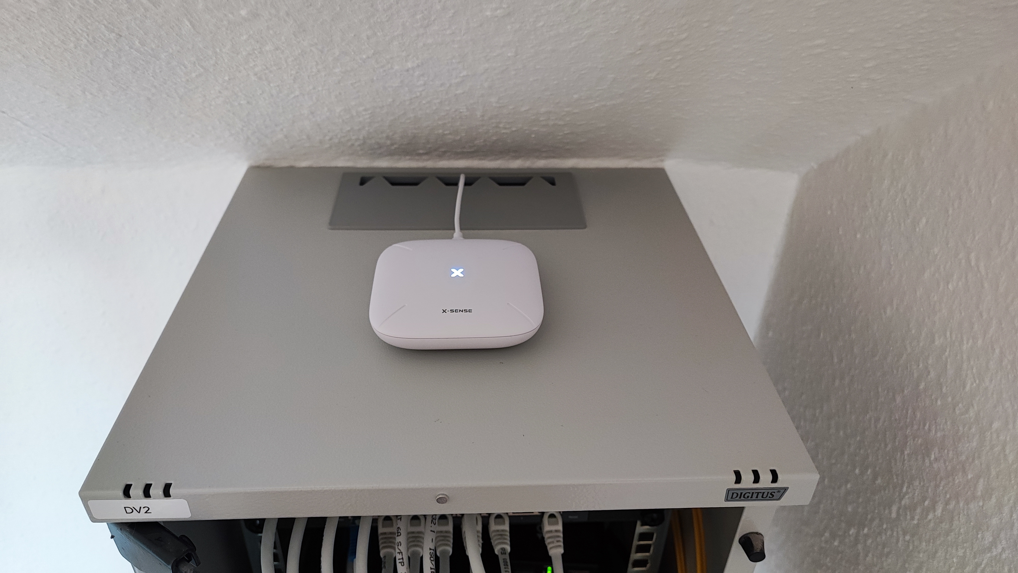 Digitus 10" Rack Cable Entry Cover