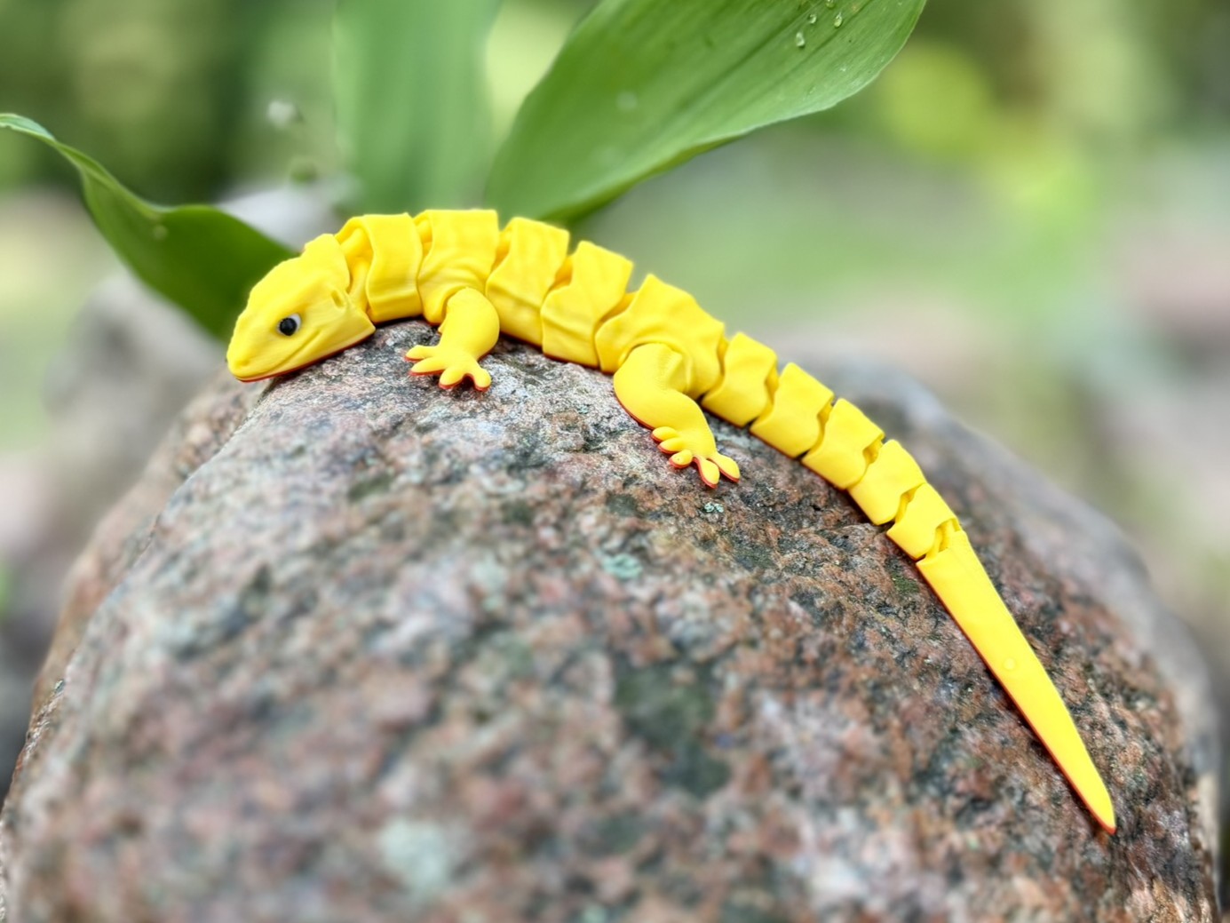 Miniatura 4 do modelo 3D Articulated flexi Desert Lizard