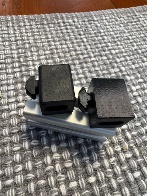 8020 10 Series Overlay Panel Mount