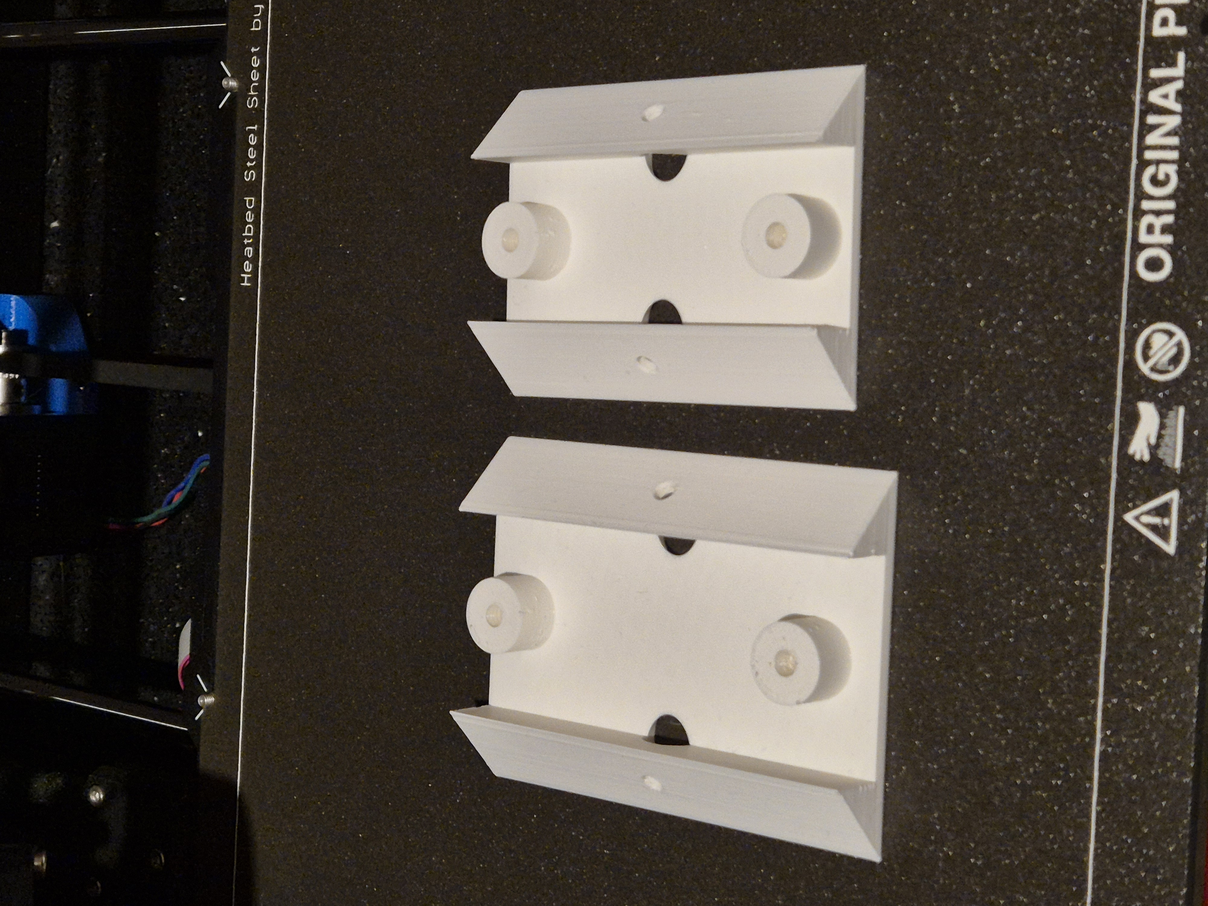 Corner mount for Valve Index base station v2.0 / HTC Vive base station