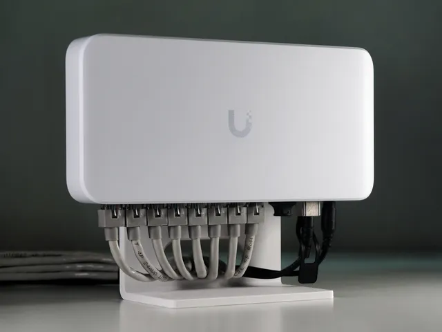 Desk Stand for USW Flex 2.5G PoE
