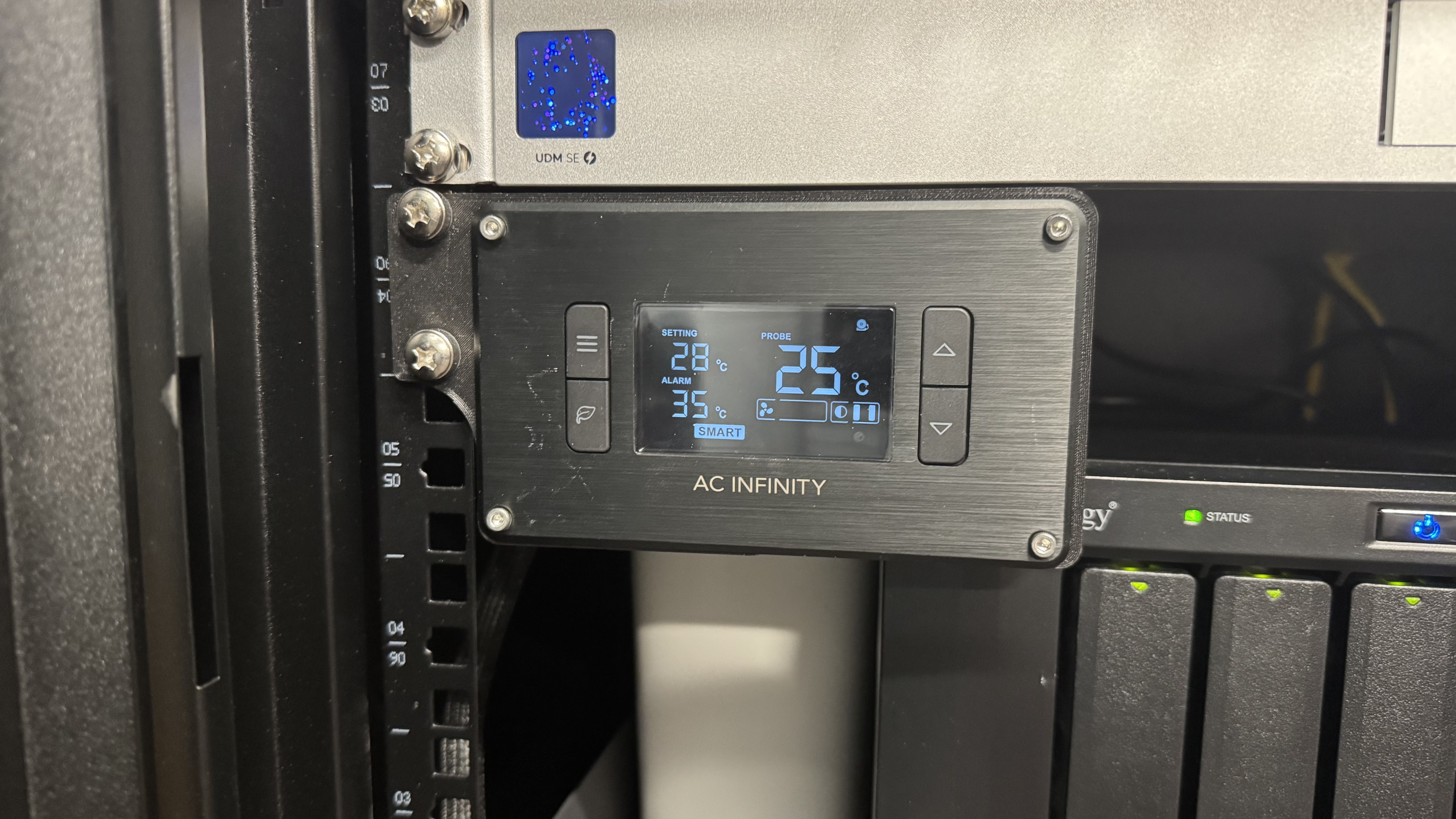 AC Infinity Smart Controller = Rack bracket face plate