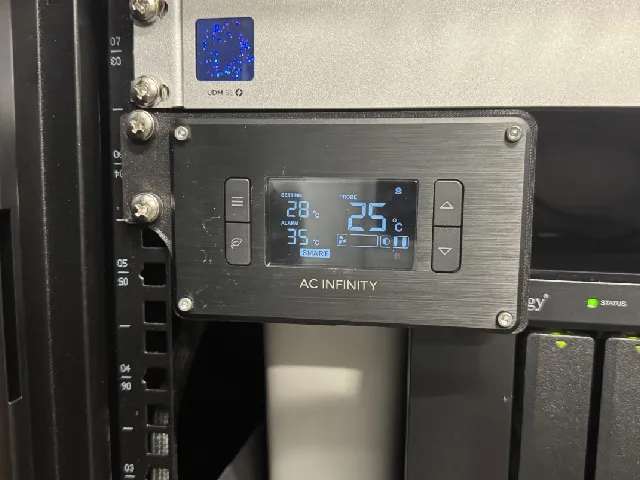 AC Infinity Smart Controller = Rack bracket face plate