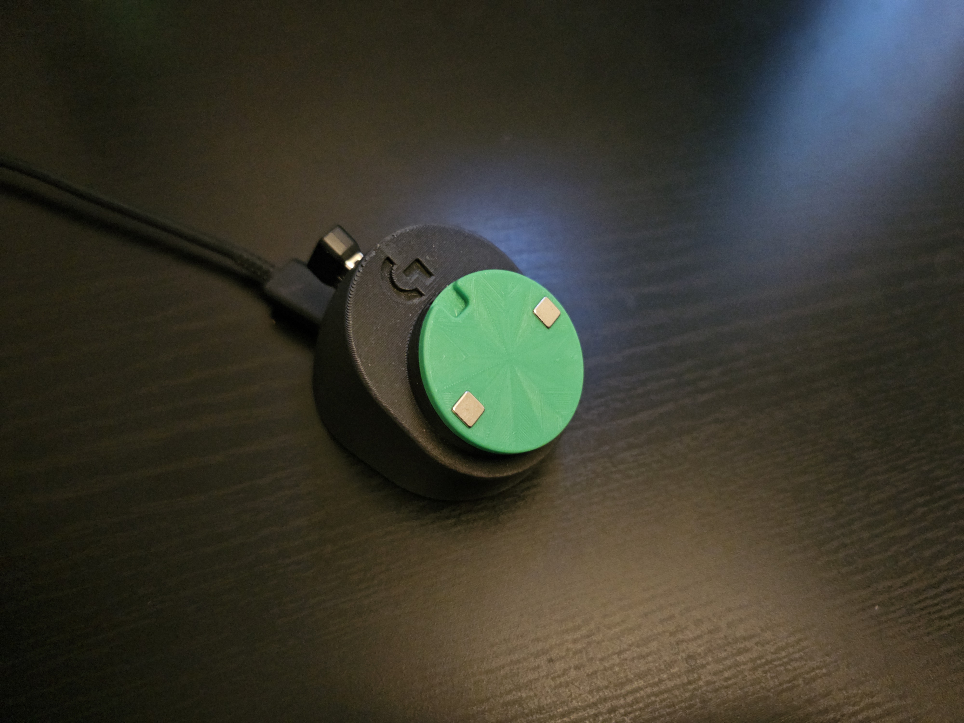 Logitech mouse charger dock