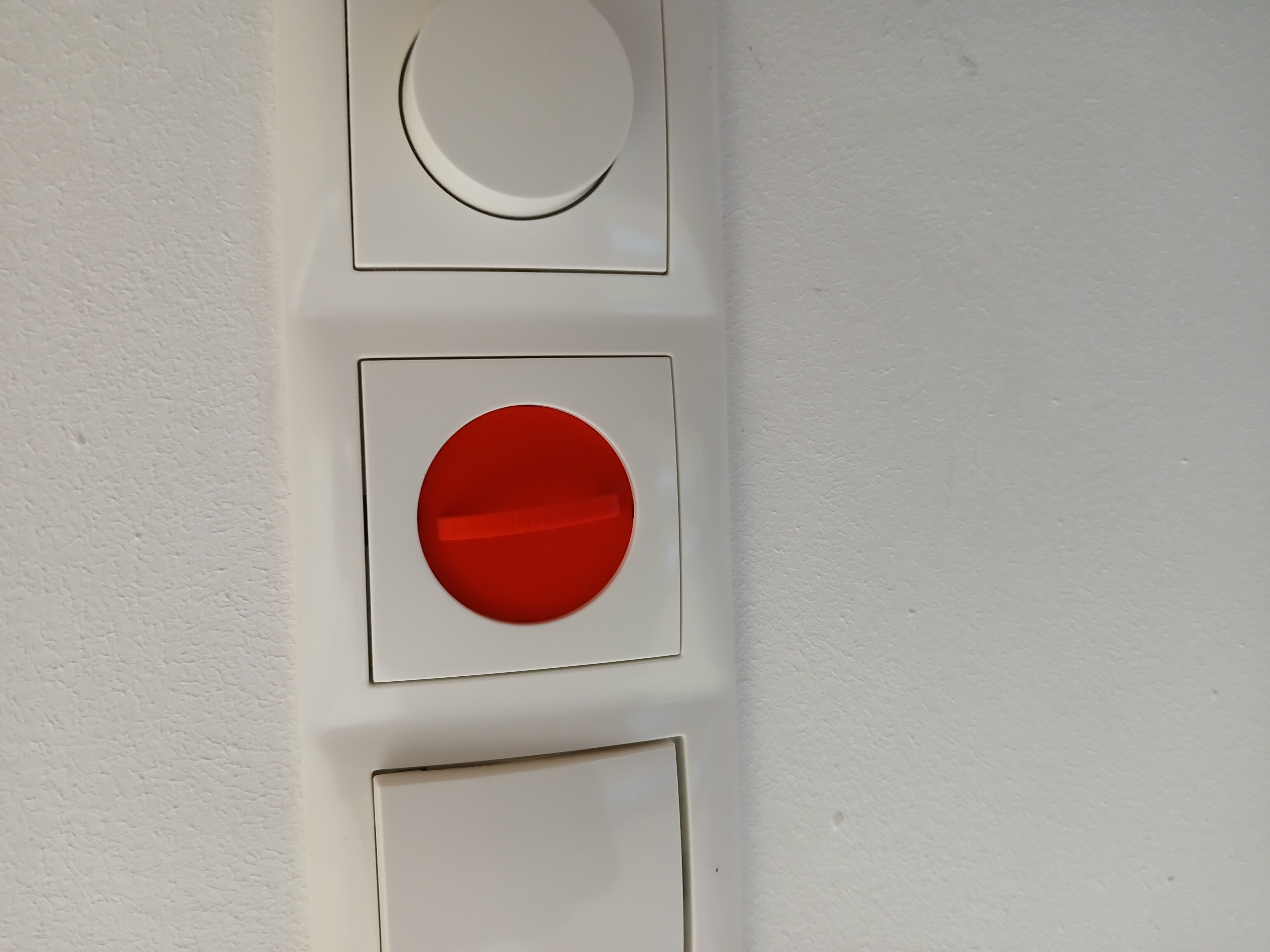 socket cover EU
