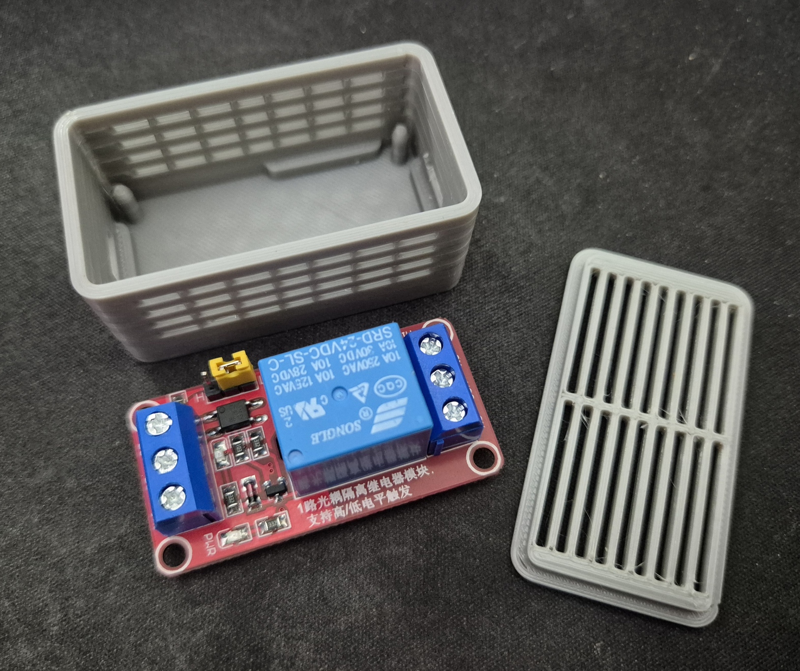 Just another relay module box with lid